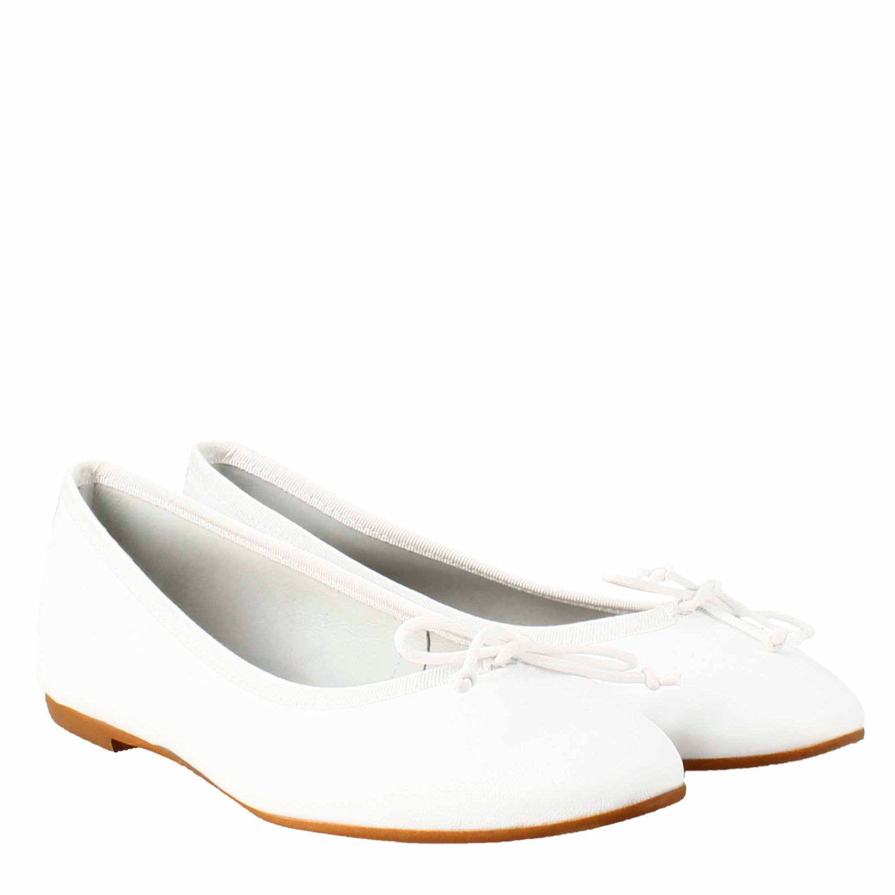 Light white women's ballet flats in smooth leather