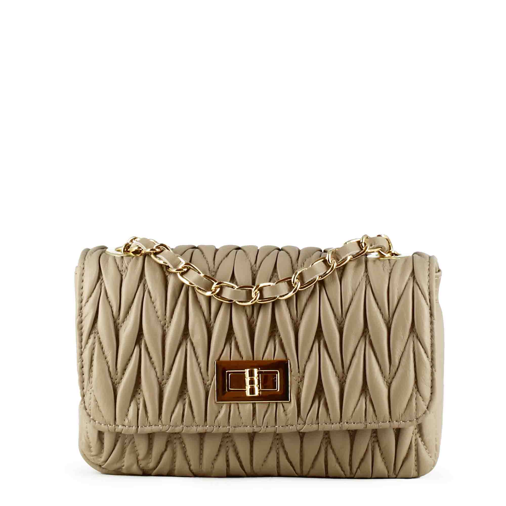 Beige Damenhandtasche aus Leder mit schmuckvollem Schulterriemen