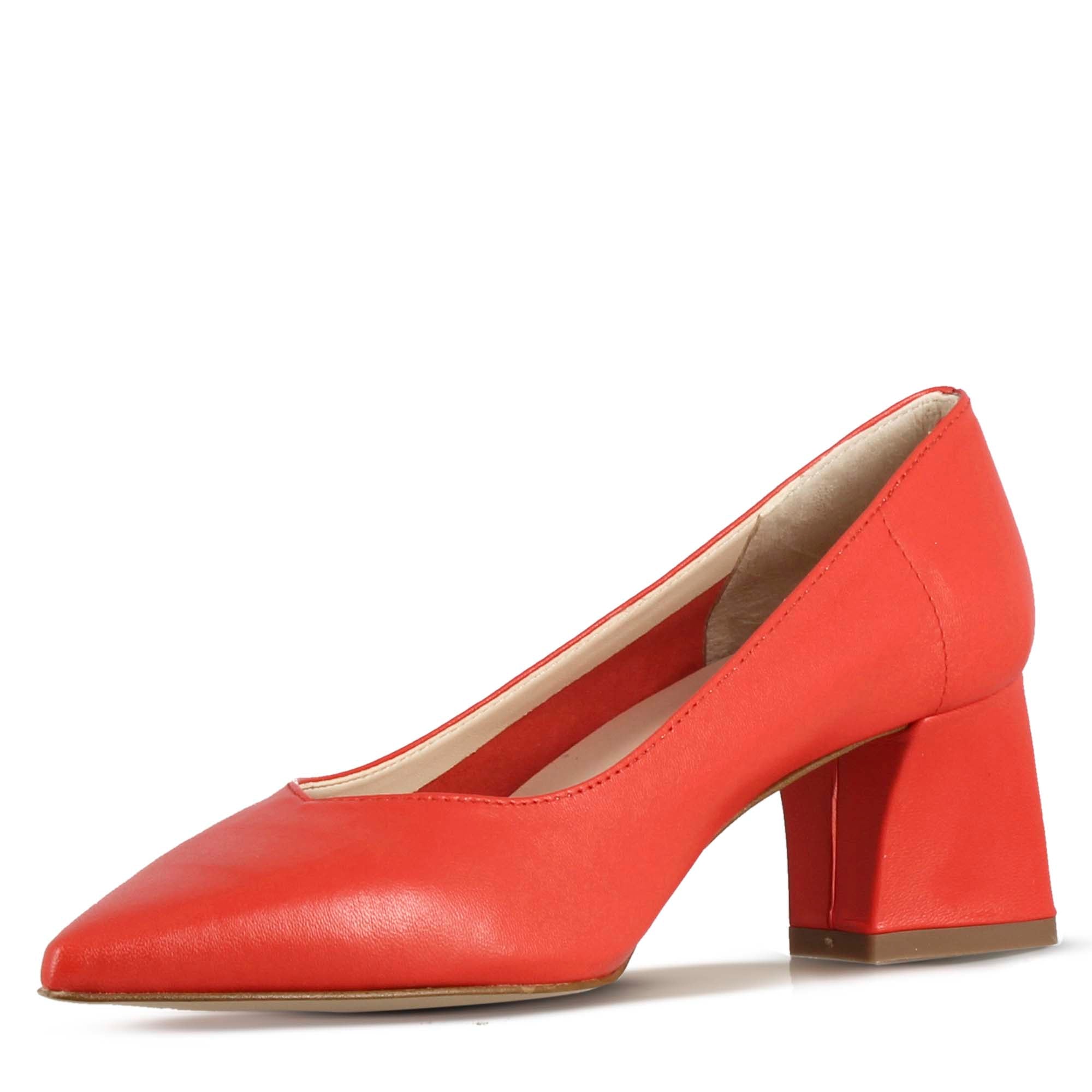 Escarpins pour femmes en cuir rouge à talon moyen