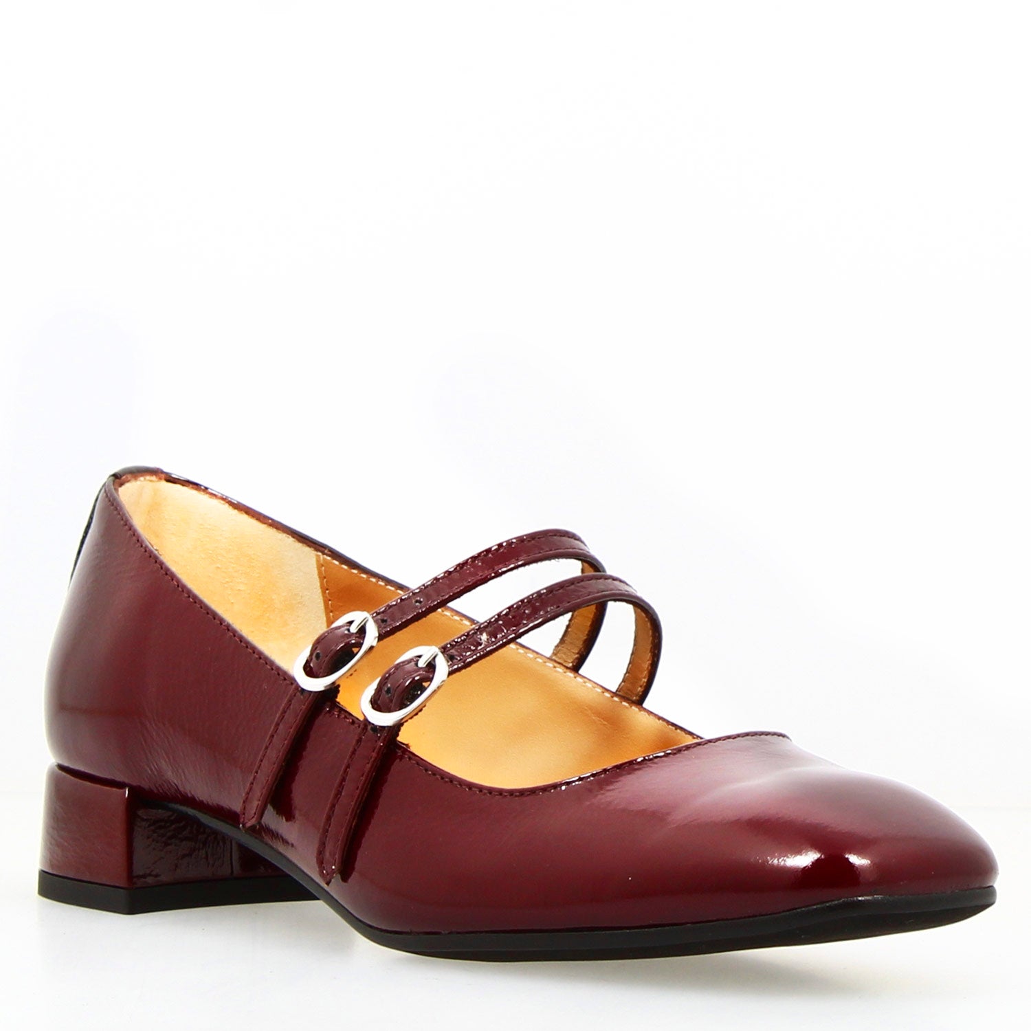 Mary Jane pumps in burgundy wrinkled shiny leather