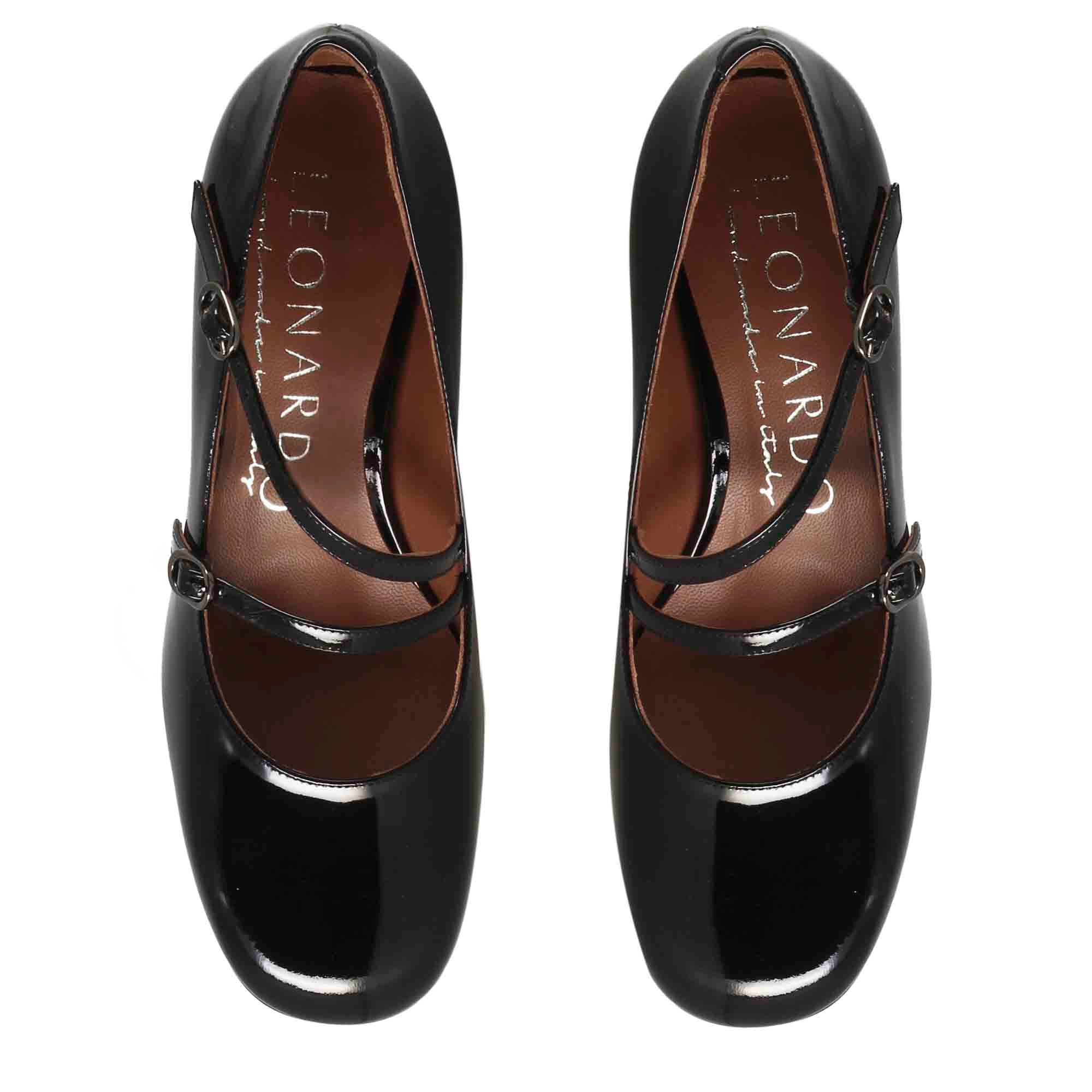 Mary Jane décolleté in black patent leather with double strap
