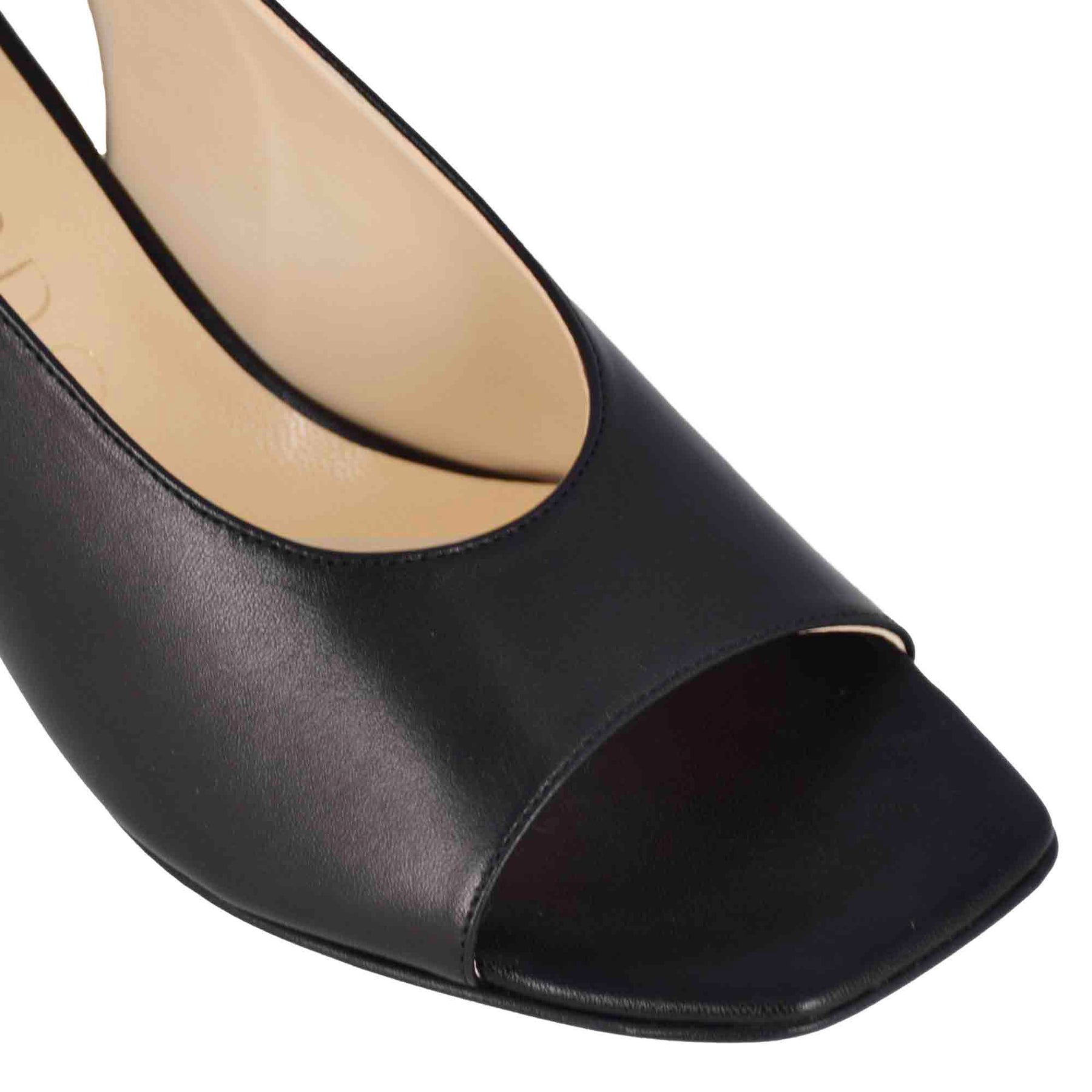 Women's slingback sandal in black leather with square toe
