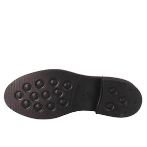 Women's derby with paupa brogue details in black washed leather