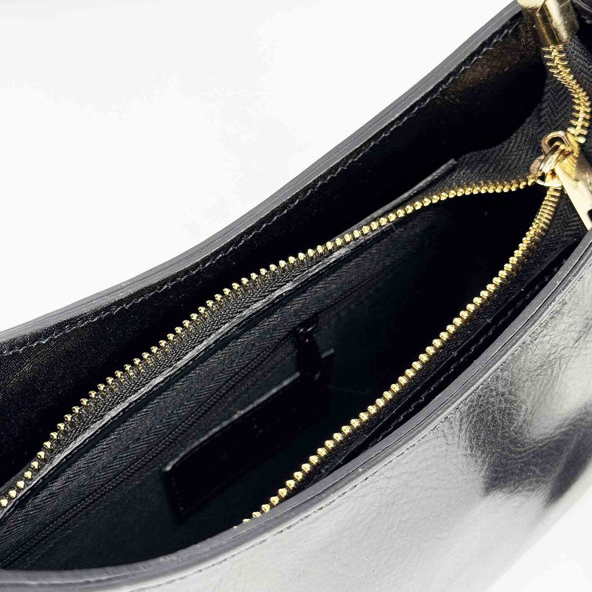 Isotta M - Sac à main demi-lune en cuir noir