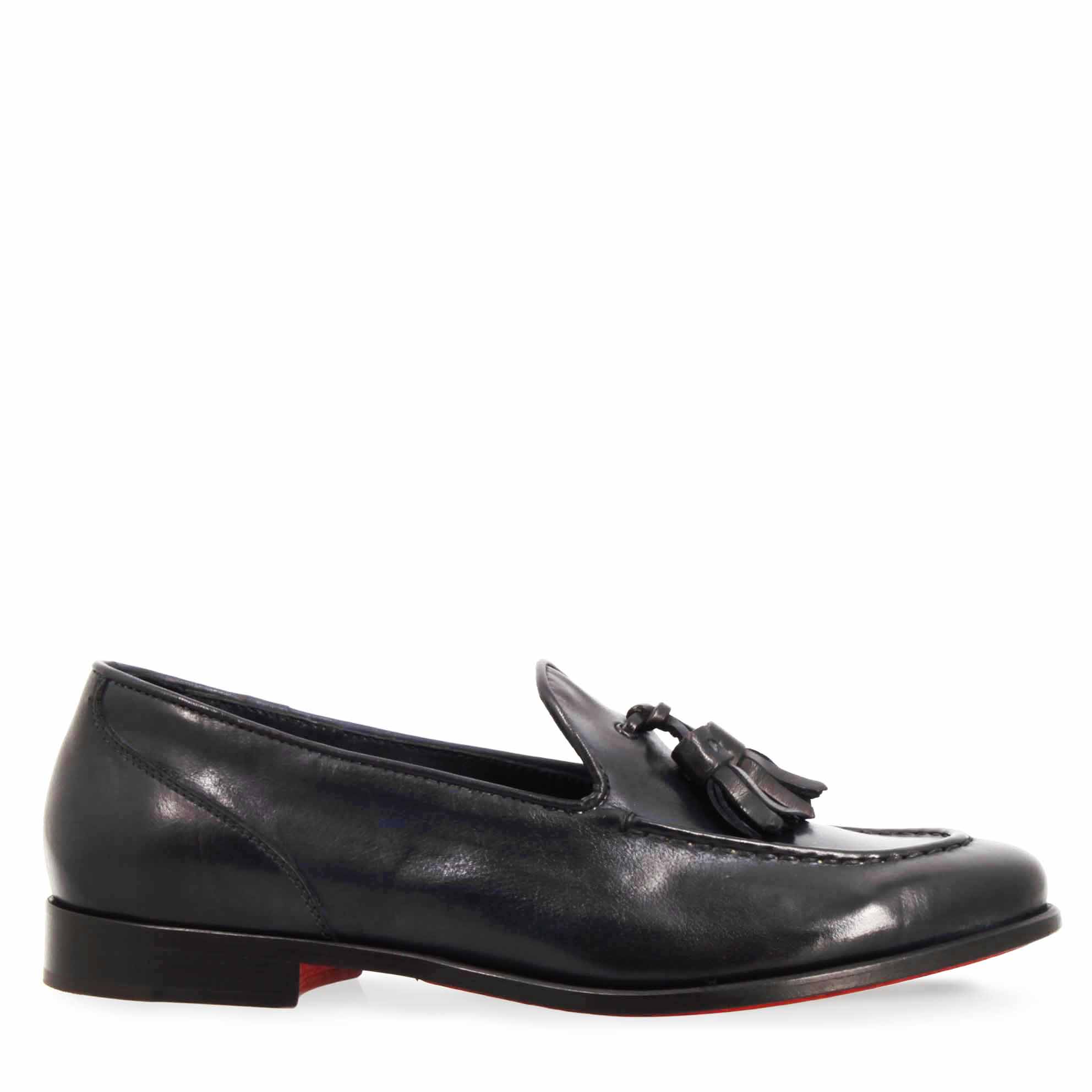 Mocassins à pampilles en cuir noir faits main pour femmes