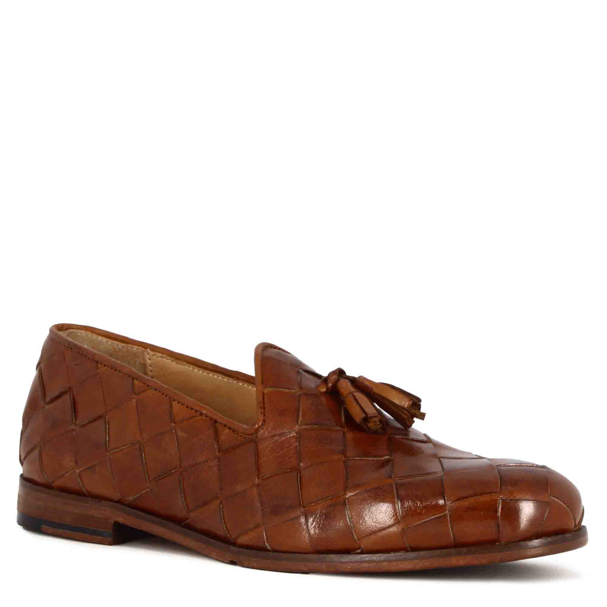 Men's loafers with tassels in light brown woven leather