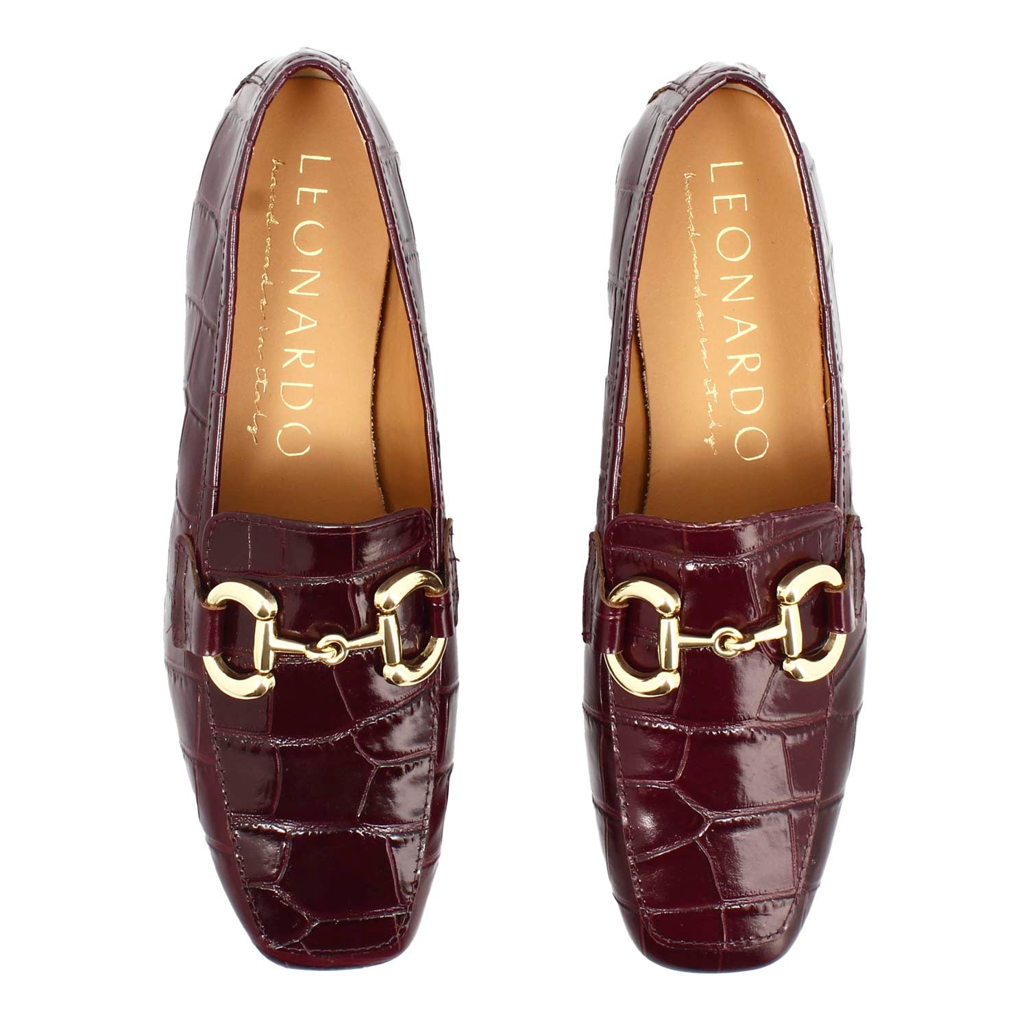 Mocassino artigianale da donna in pelle stampa cocco bordeaux con morsetto