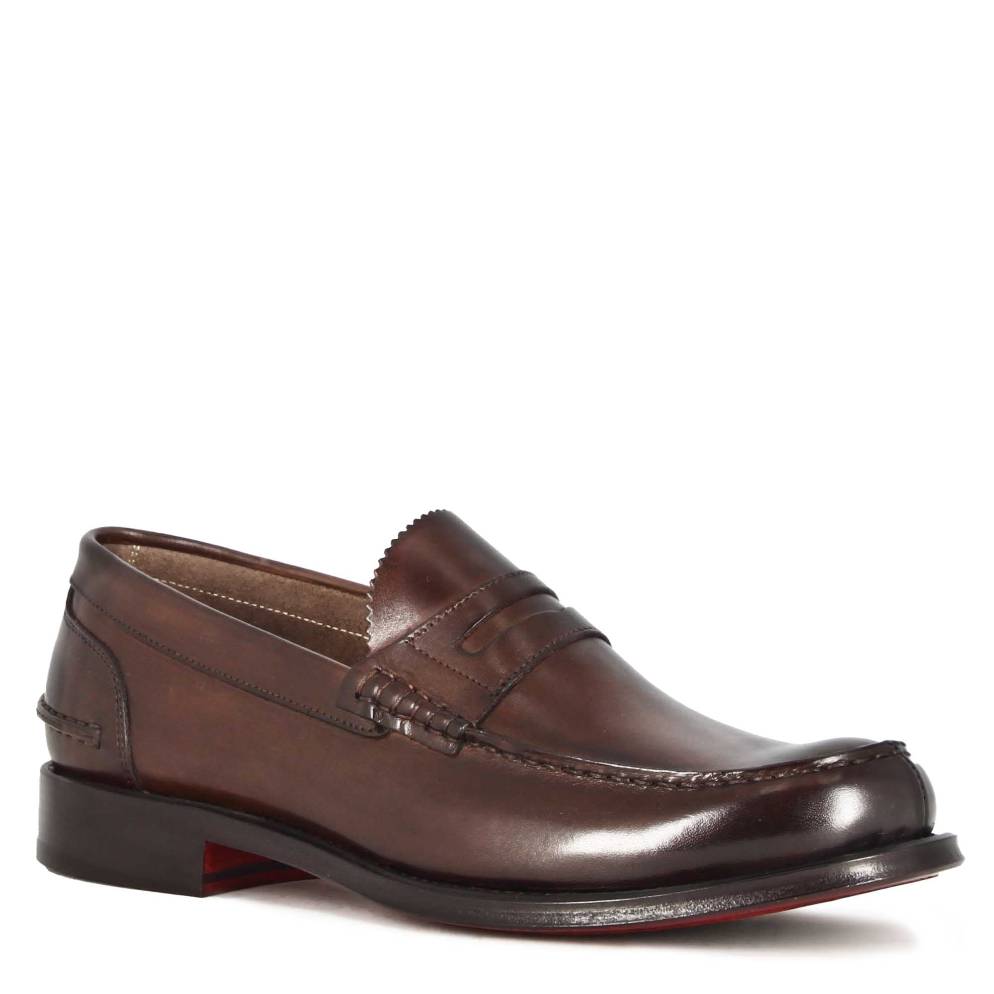 Men's dark brown leather lion's mouth college moccasin with rounded toe