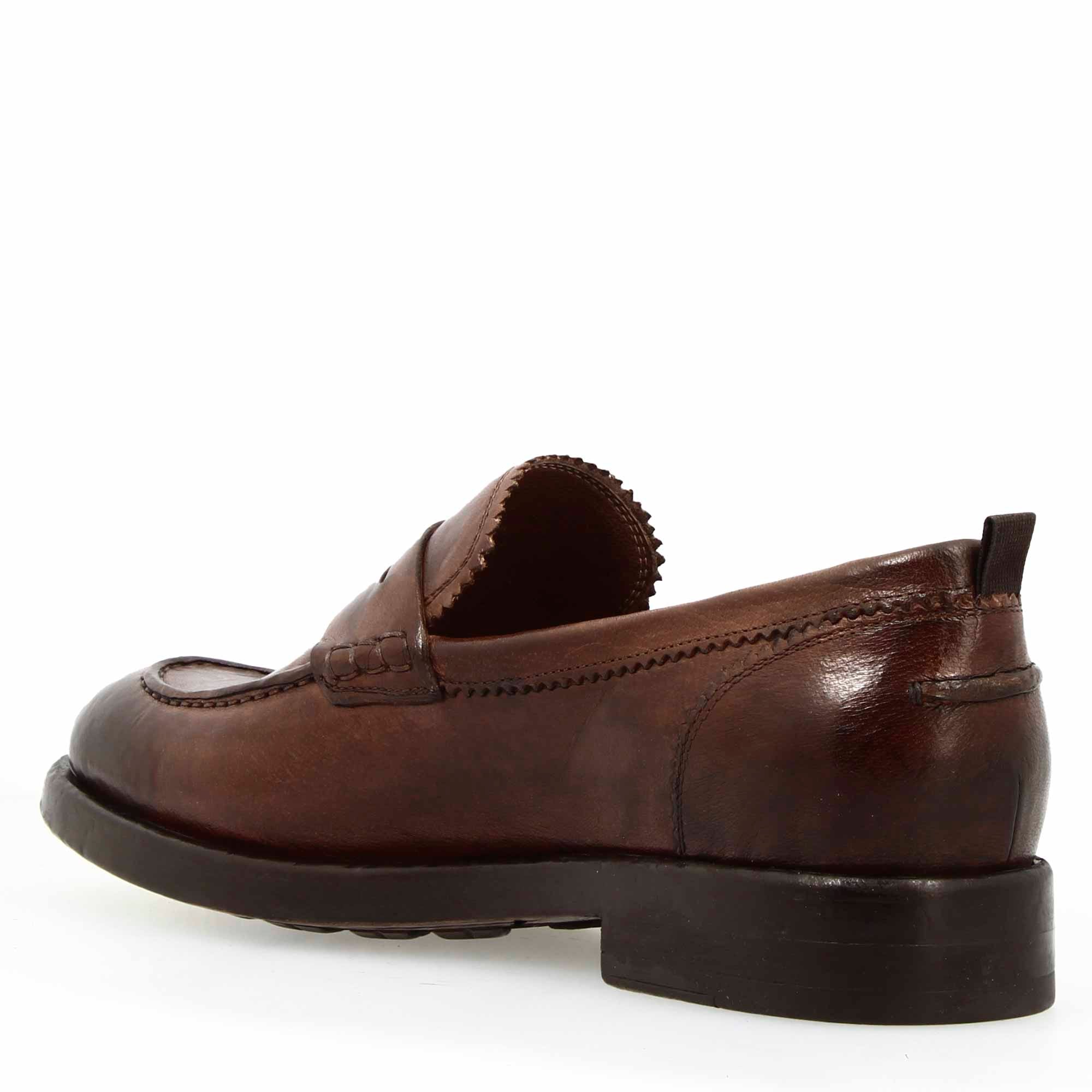 Mocassins universitaires en cuir marron de qualité supérieure pour hommes