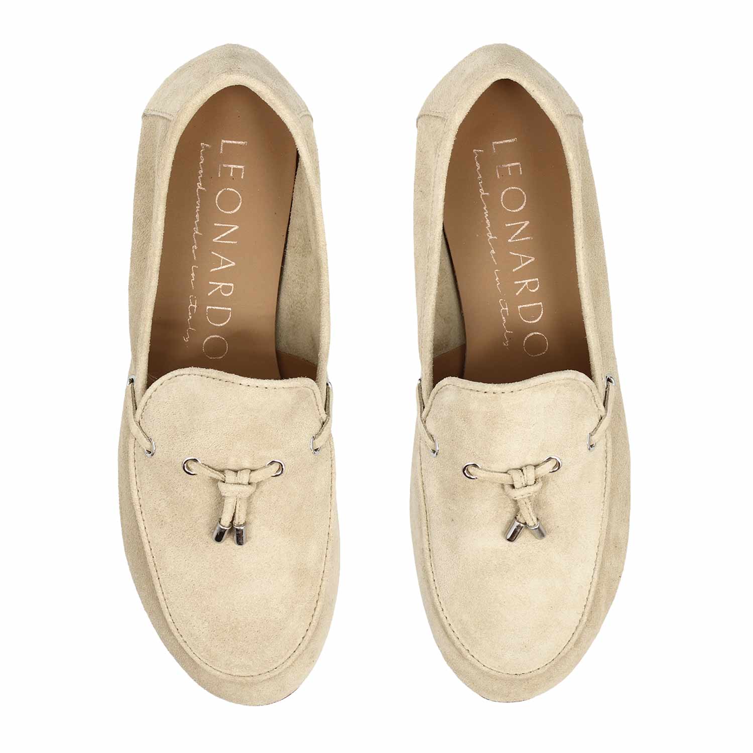 Arsilia women's loafer in beige suede