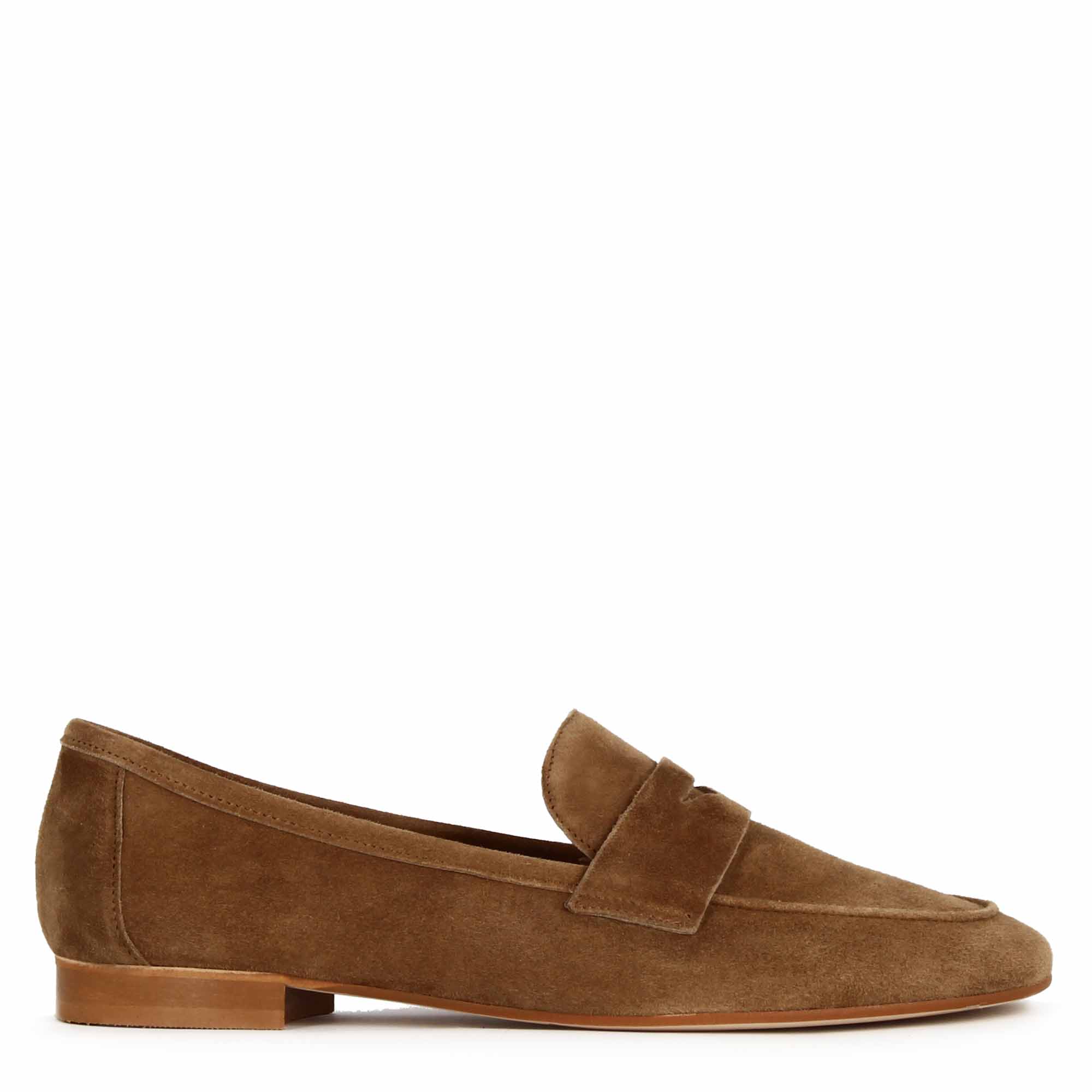 Mocassin classique pour femme en daim marron clair