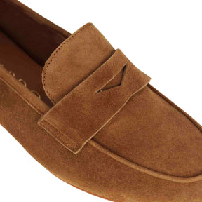 Classic women's moccasin in light brown suede