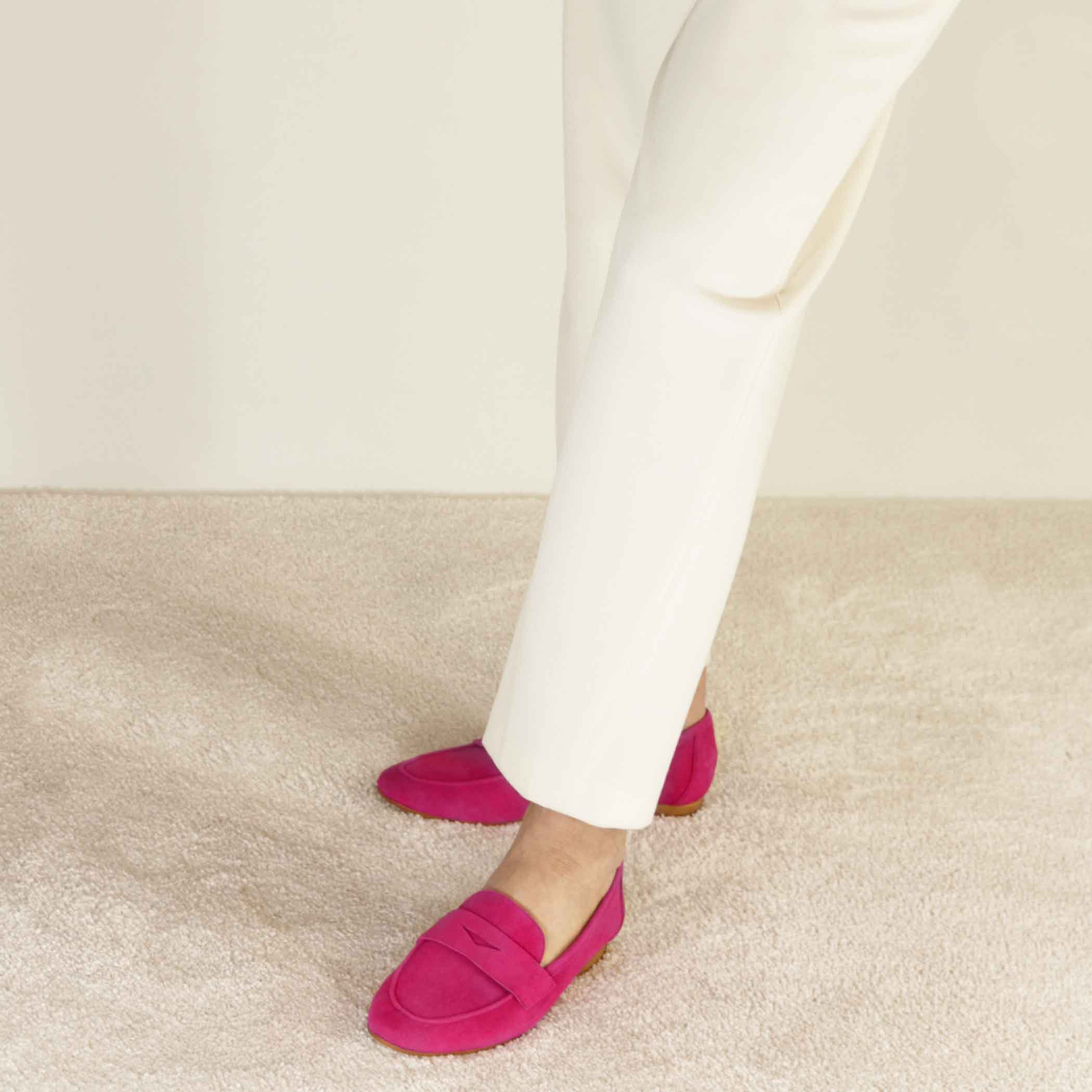 Mocassino da donna classico in pelle scamosciata colore rosa