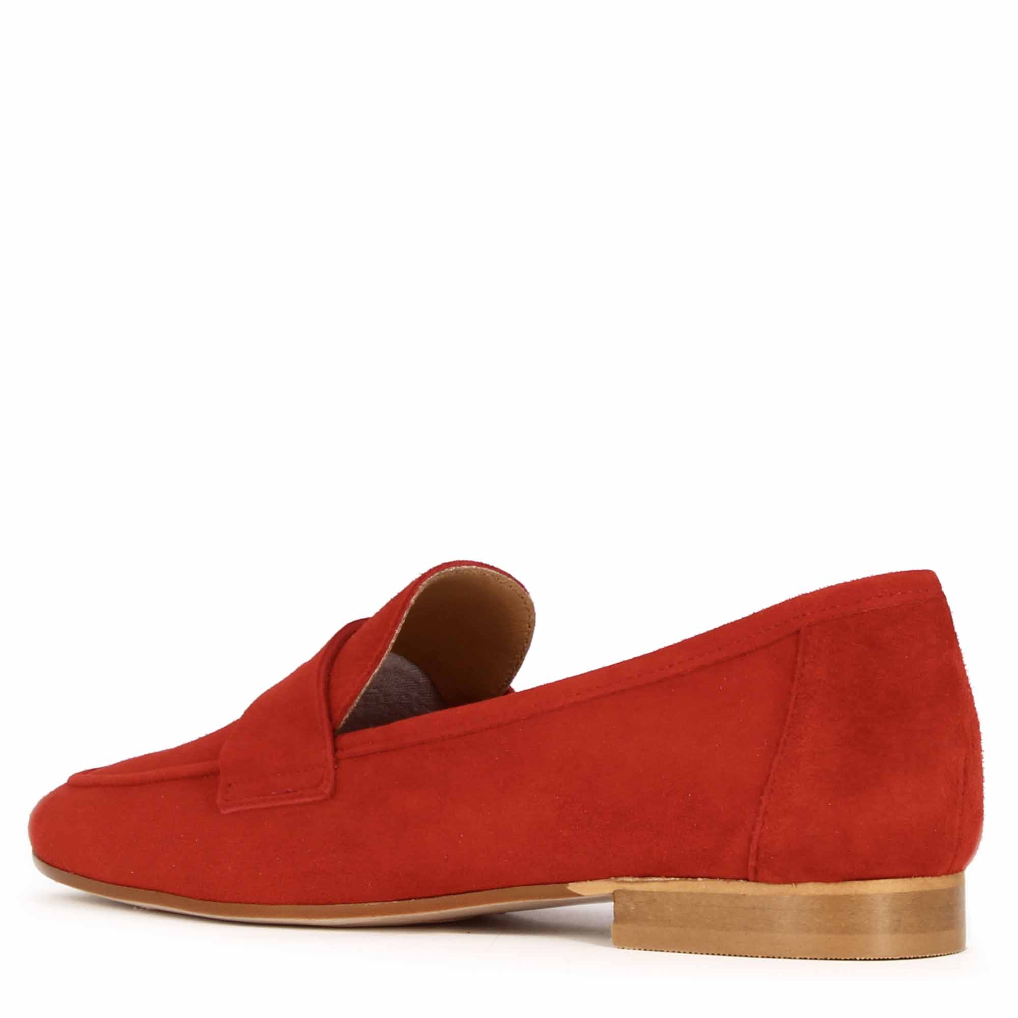 Mocassino da donna classico in pelle scamosciata colore rosso