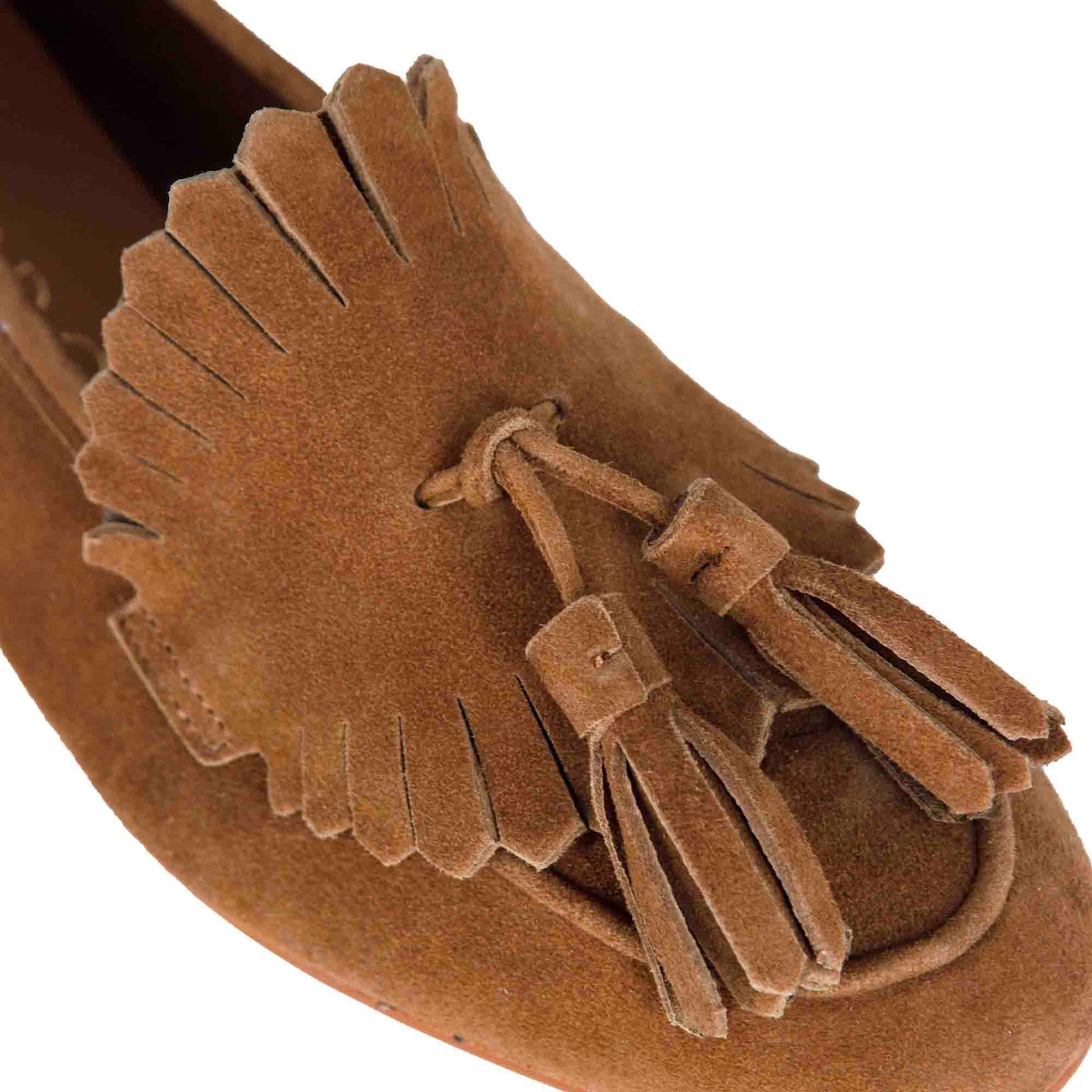 Classic women's moccasin in suede with brown tassels