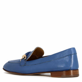 Women's moccasin with clamp and buckle in handmade blue leather