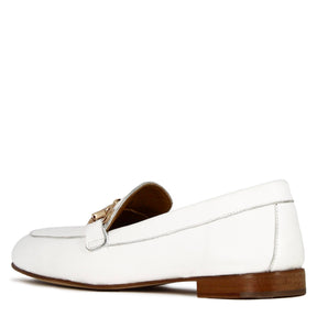Classic women's moccasin with white leather clamp