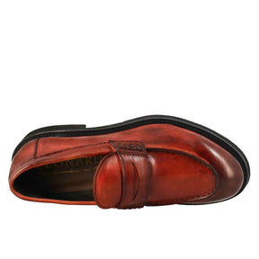 Paupa women's moccasin in red washed leather