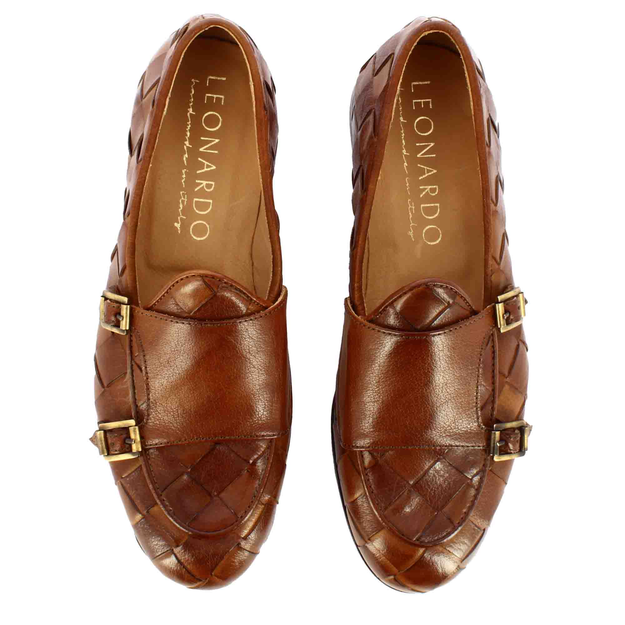 Mocassin marron à double boucle dorée pour homme en cuir tressé
