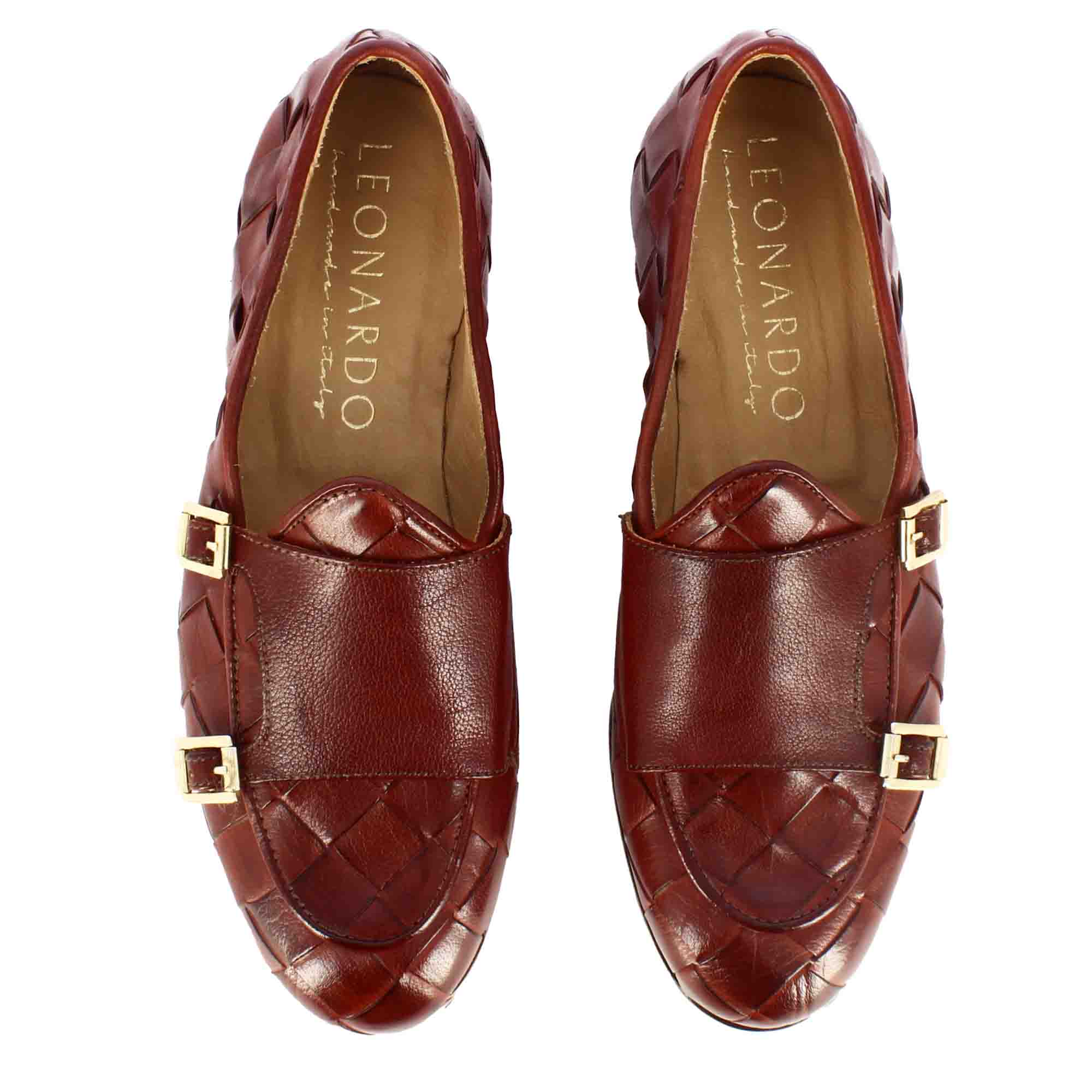 Mocassin pour homme en cuir tressé avec double boucle en rouge