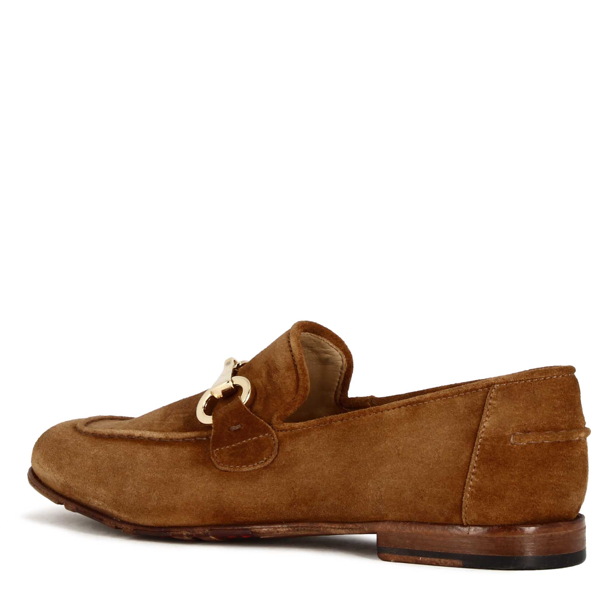 Men's moccasin in light brown suede with gold-coloured clamp