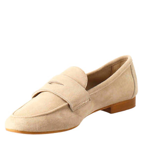 Flexible women's moccasin in taupe suede leather and rubber sole