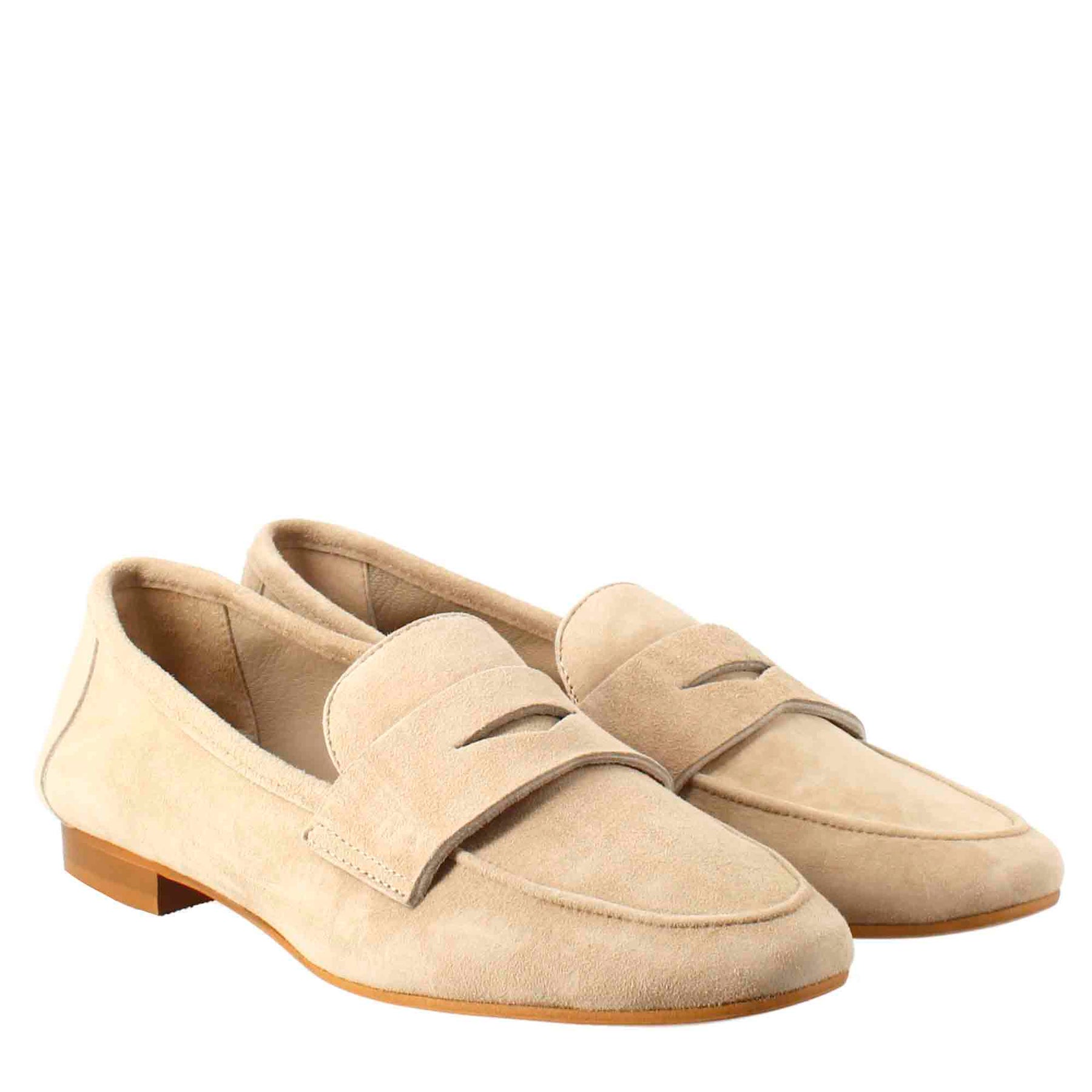 Flexible women's moccasin in taupe suede leather and rubber sole