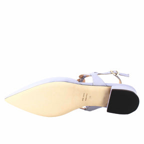 Geschlossene Sandale mit mittlerem Absatz aus gefaltetem Leder in der Farbe Glyzinie