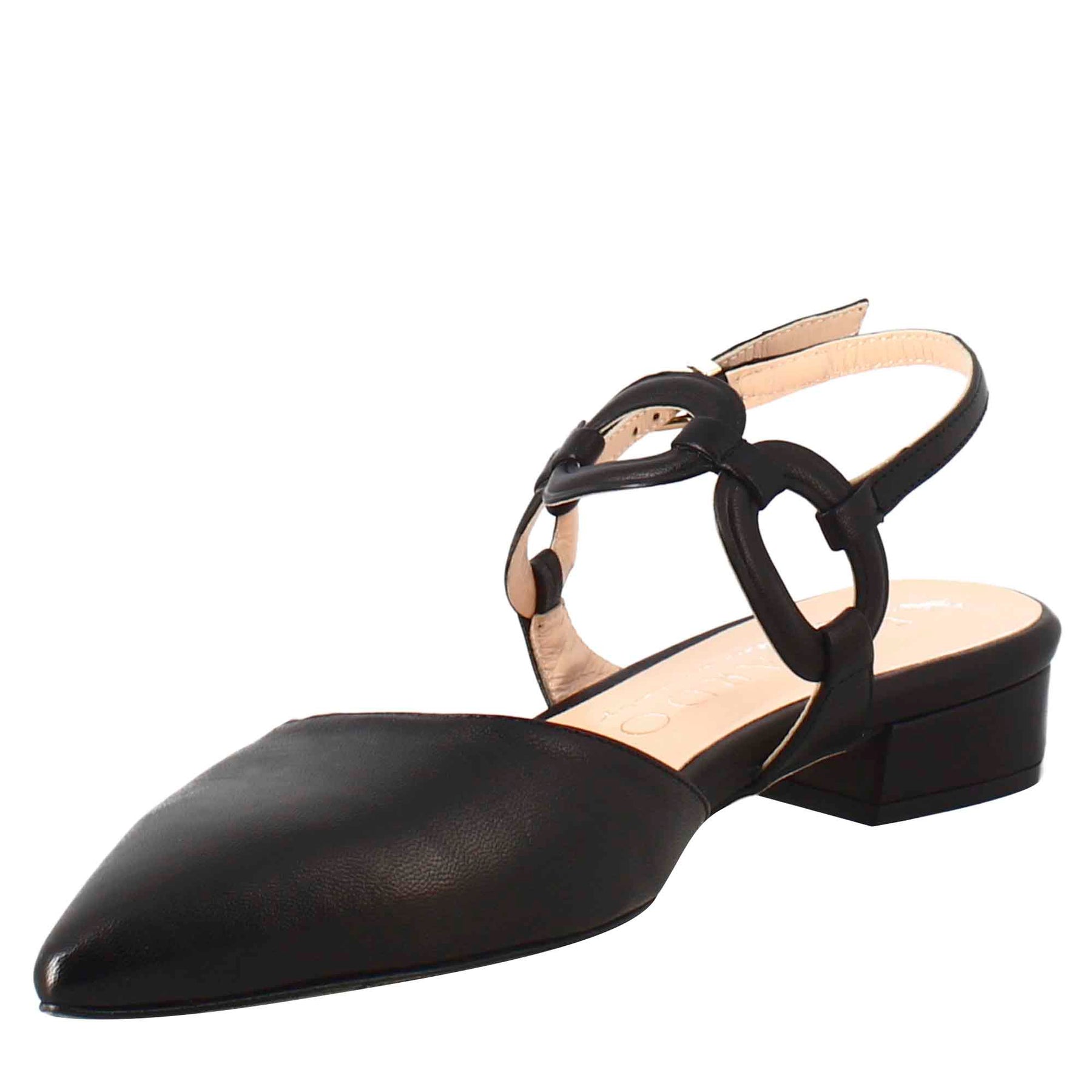 Woman's pointed toe medium heel closed sandal in black leather