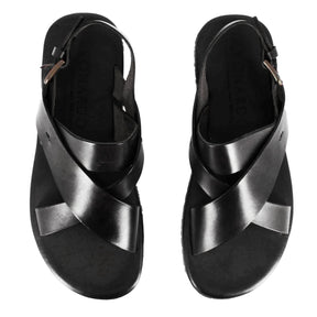 Men's sandal with woven bands in black leather