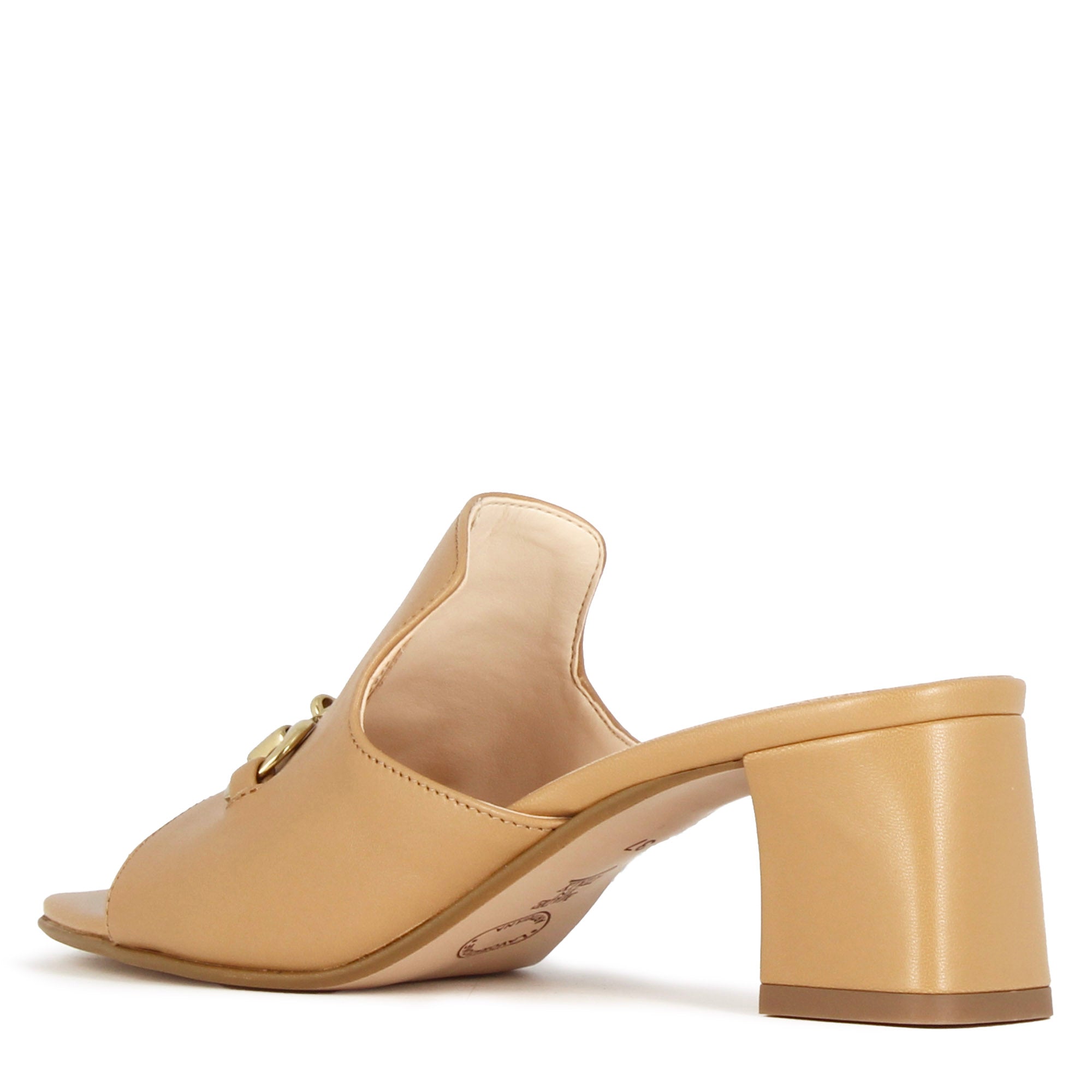 Sandalo slider da donna in pelle colore marrone chiaro con morsetto