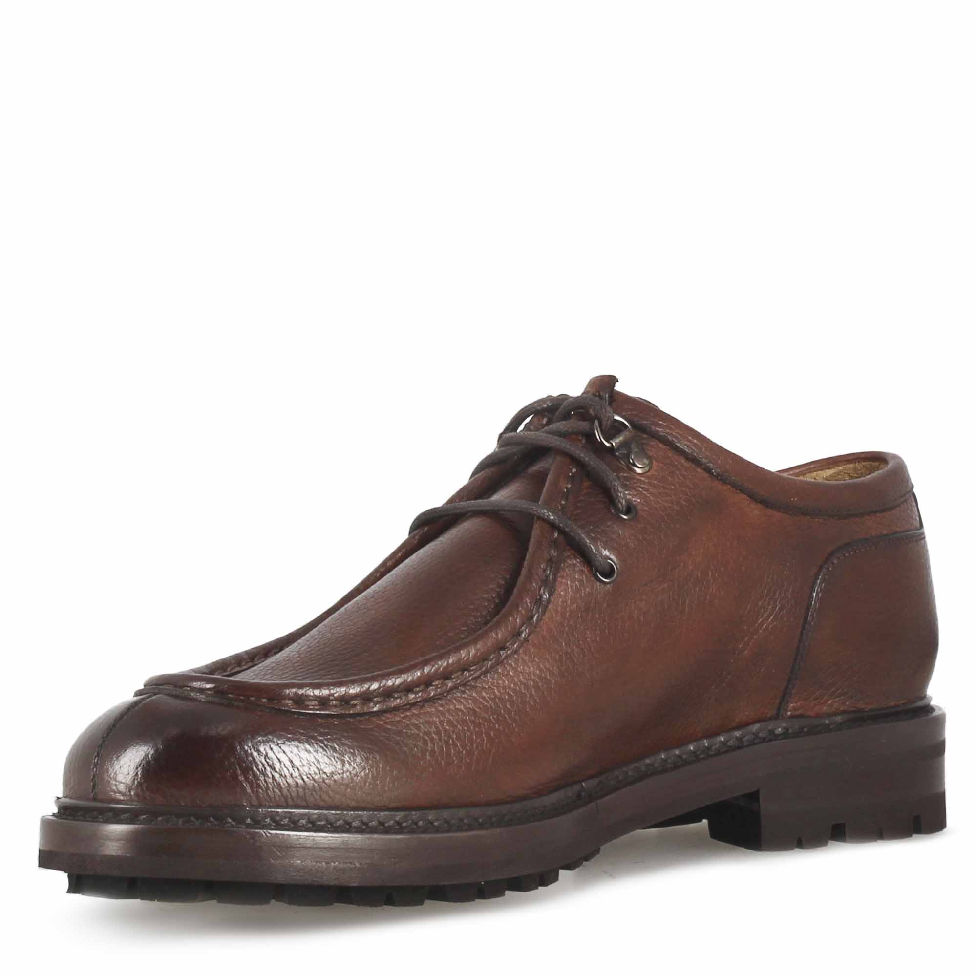 Scarpa stringata da uomo modello ingegnere in pelle marrone