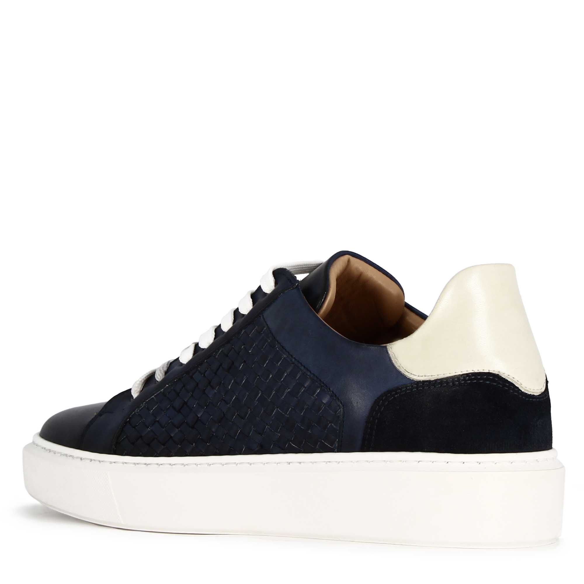 Chaussure décontractée pour homme en cuir tressé coloris bleu