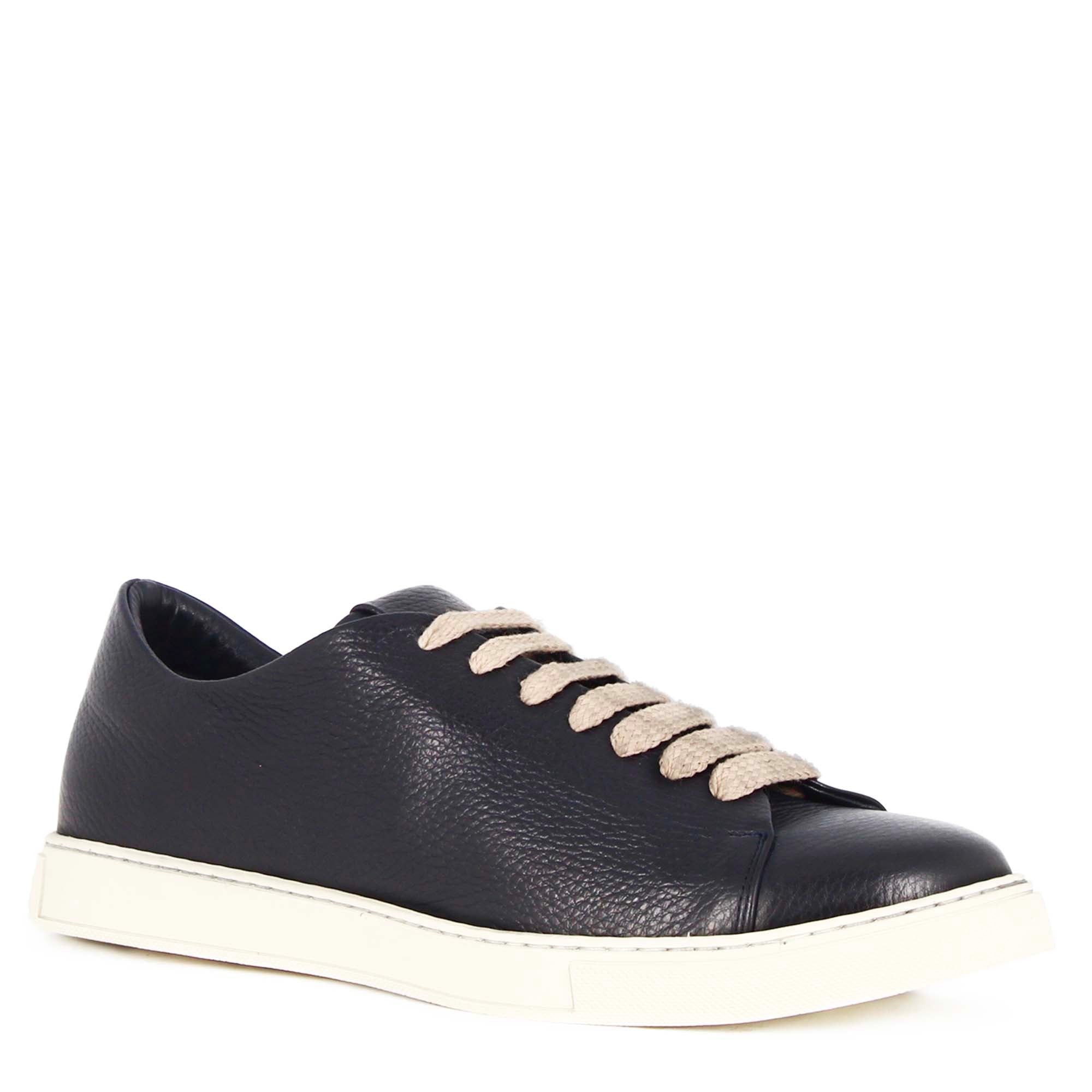 Sneaker classique pour hommes en cuir bleu