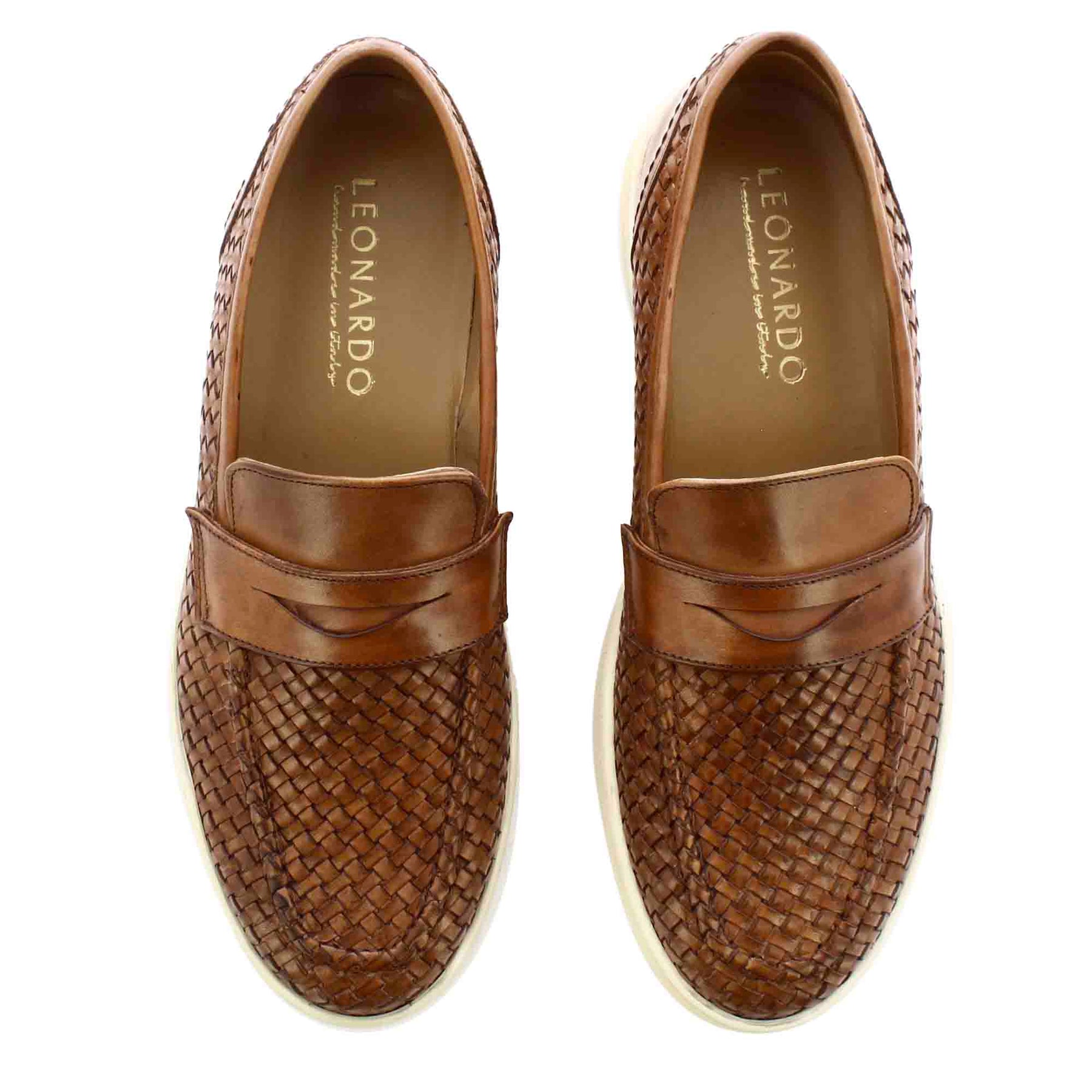 Handmade men's sneaker made of woven leather brown color