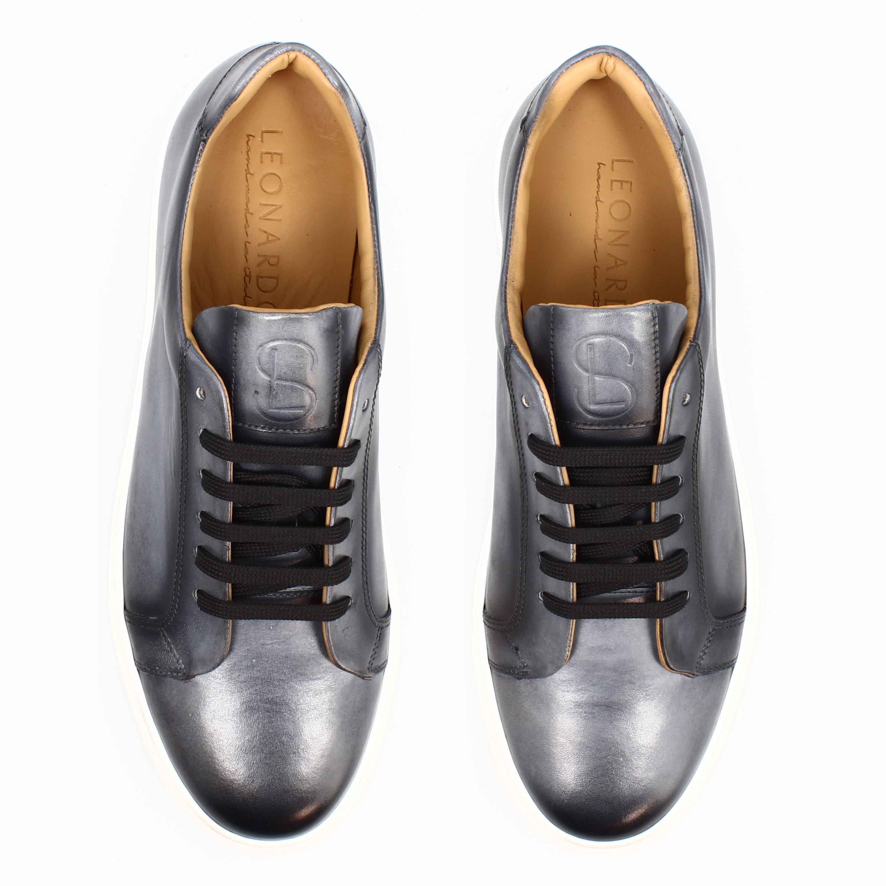 Basket homme artisanale Oreste en cuir gris