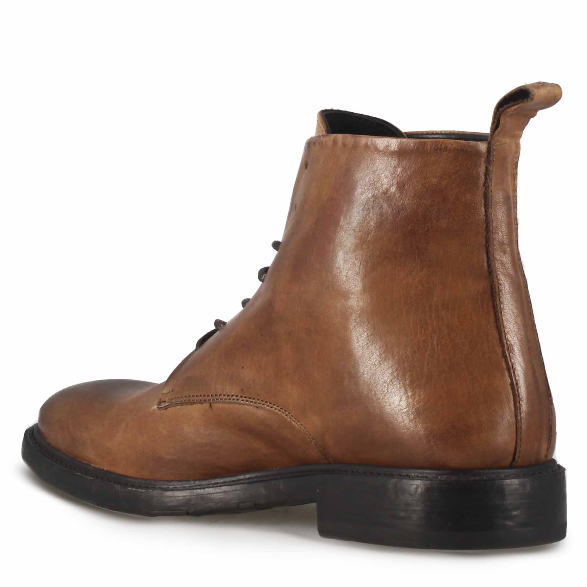 Bottines pour hommes en cuir lisse marron à laçage