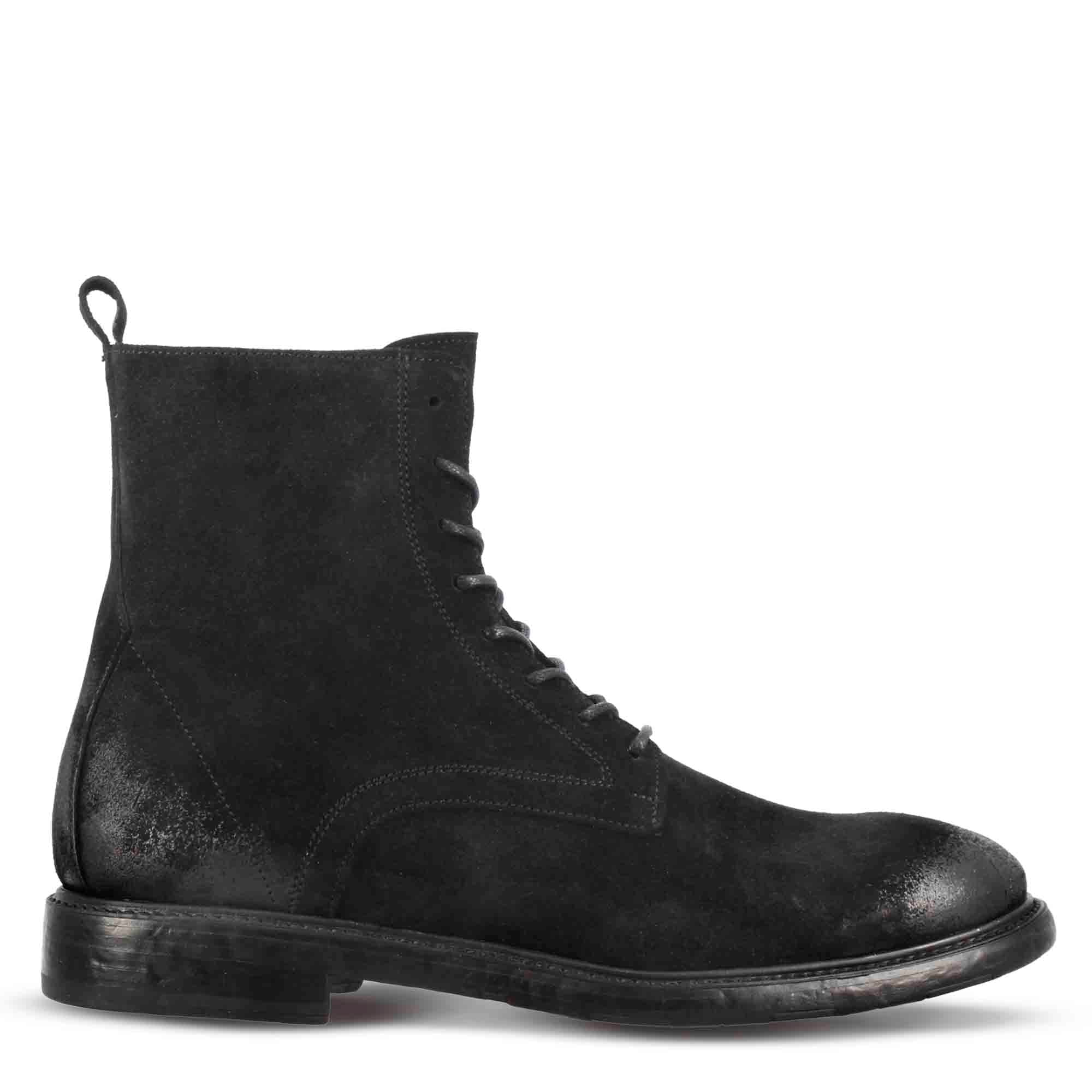 Men's ankle boots in genuine suede leather with a vintage effect in black