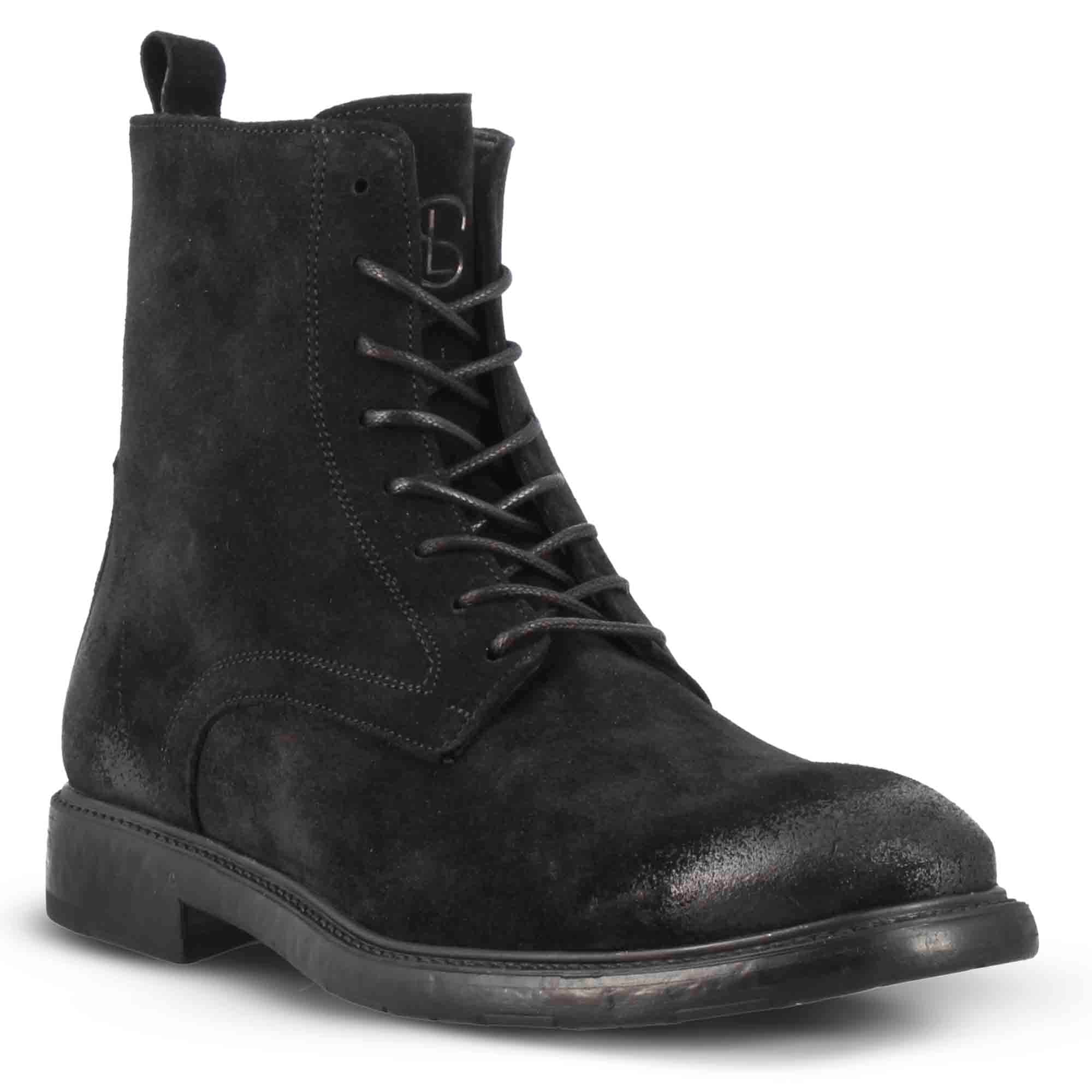 Men's ankle boots in genuine suede leather with a vintage effect in black