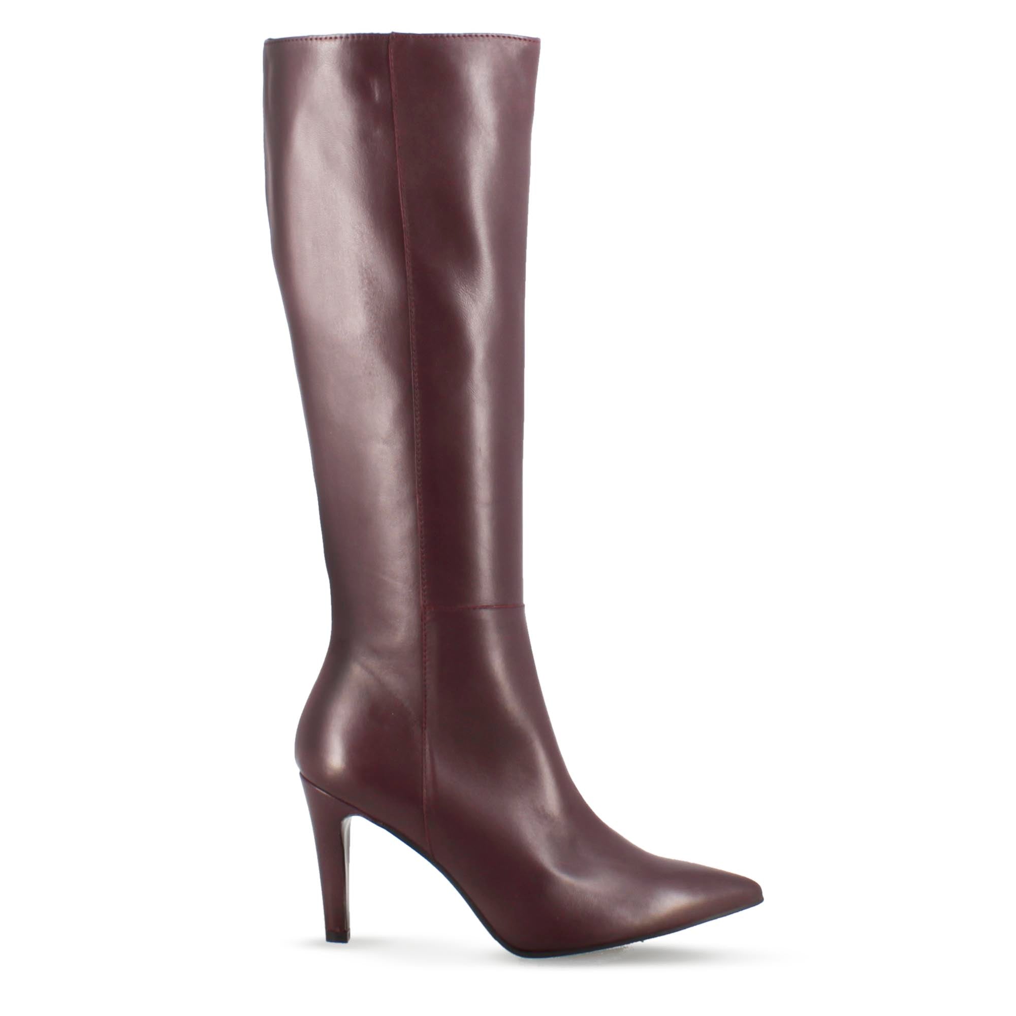 Botte haute pointue pour femme en cuir bordeaux faite à la main