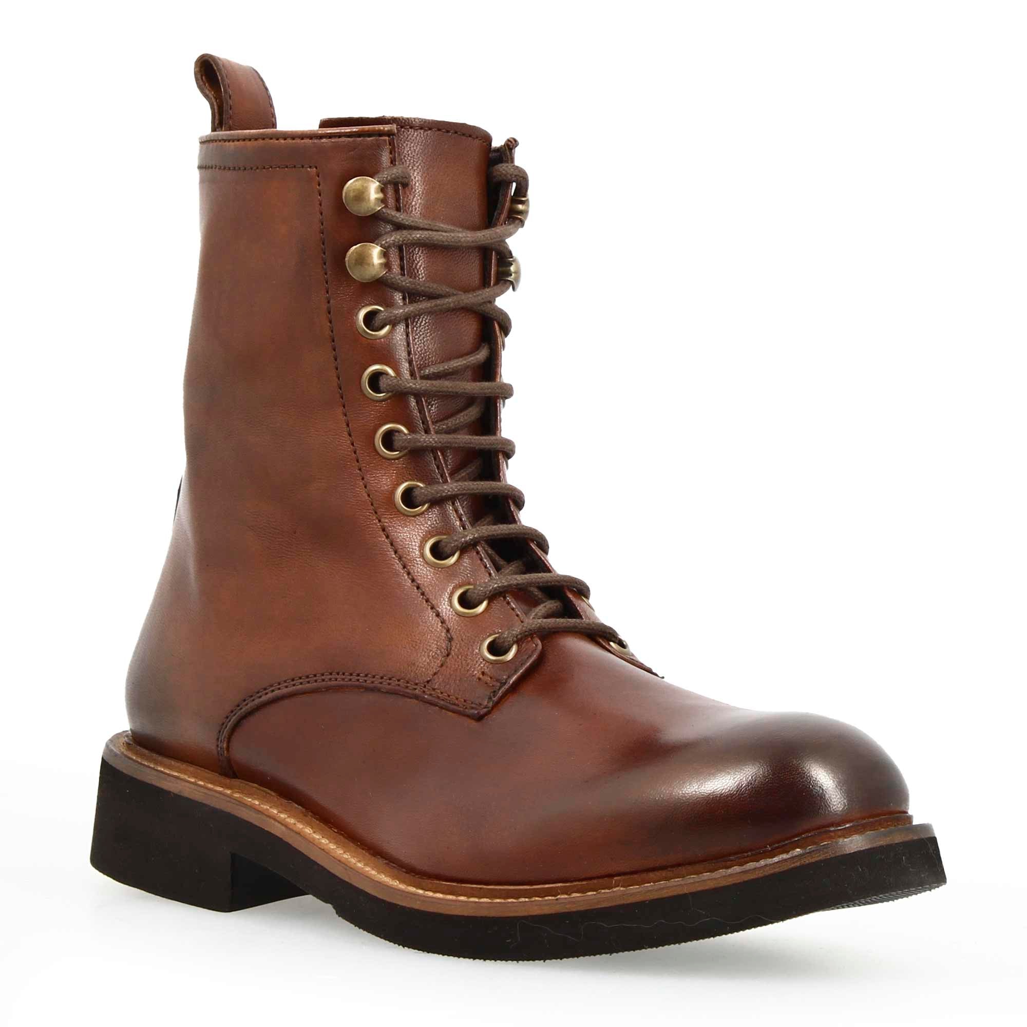 Women's amphibious ankle boot in green genuine leather handmade 