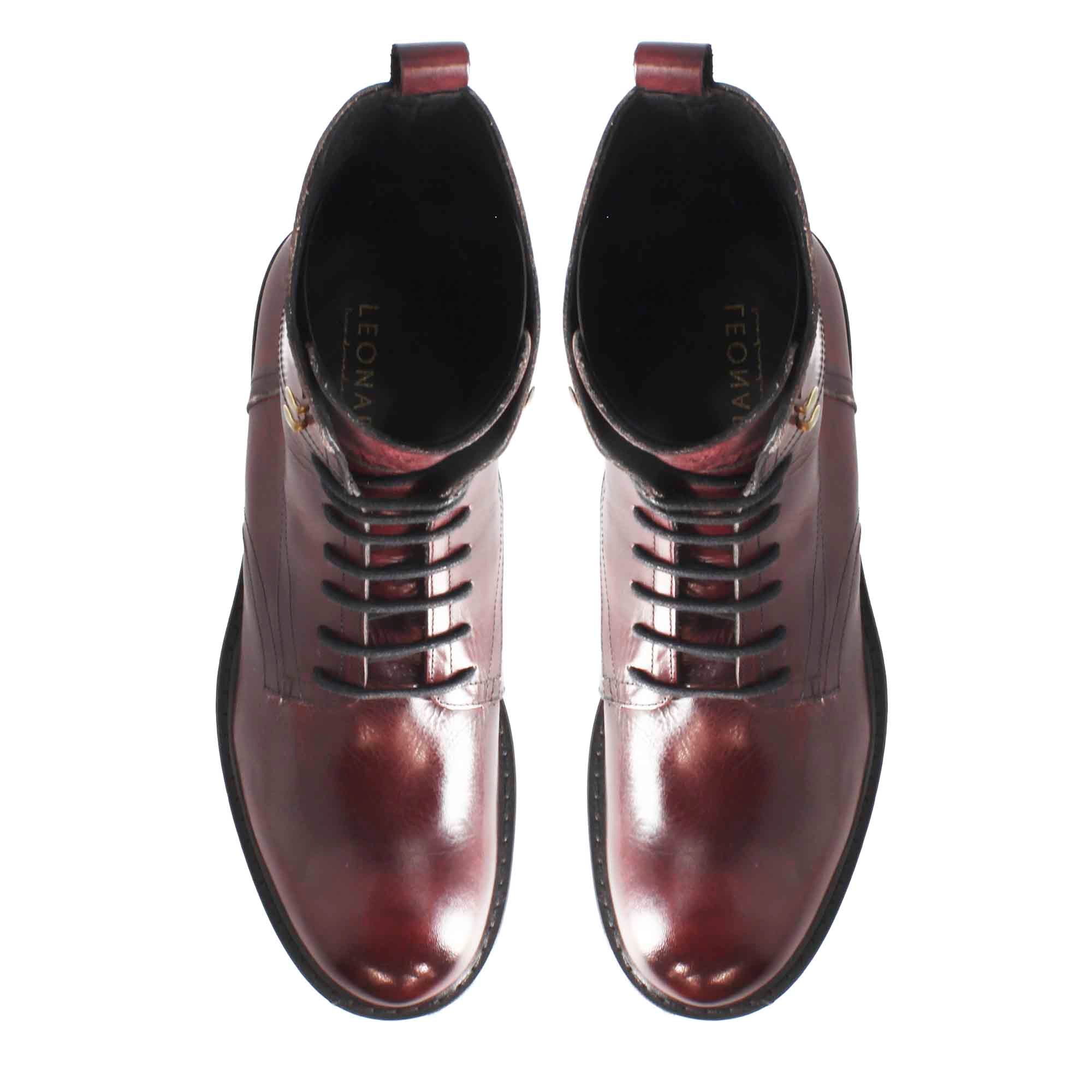 Burgundy leather ankle boot with laces handmade in Italy