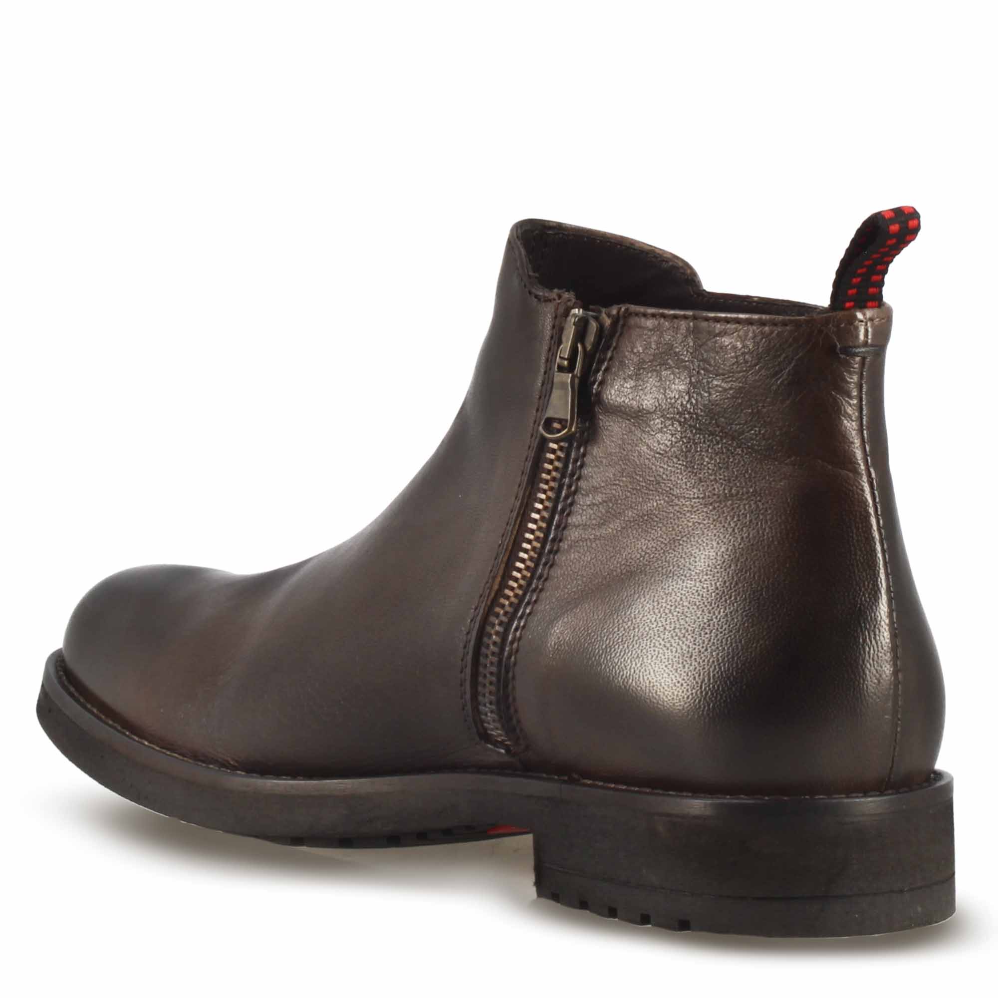 Men's ankle boot in dark brown leather and rubber sole