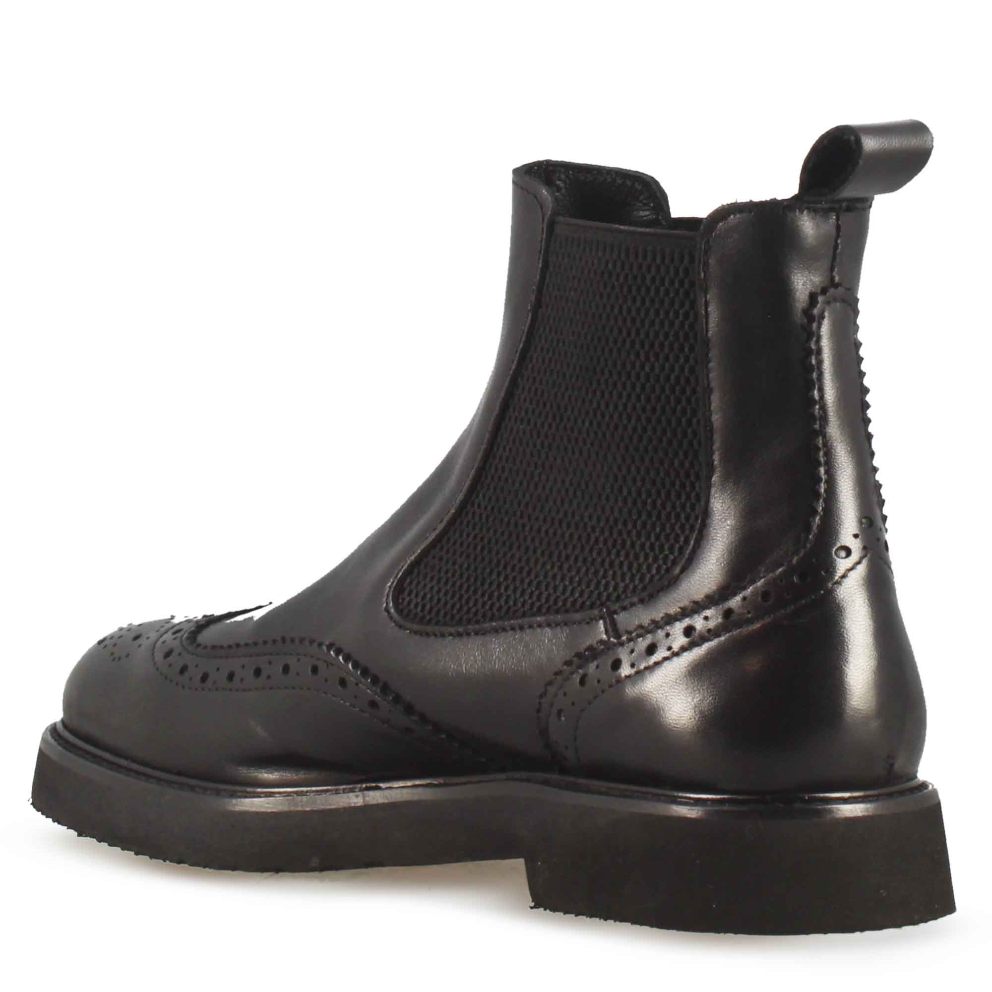 Stivaletto Chelsea brogue da donna in vera pelle colore nero