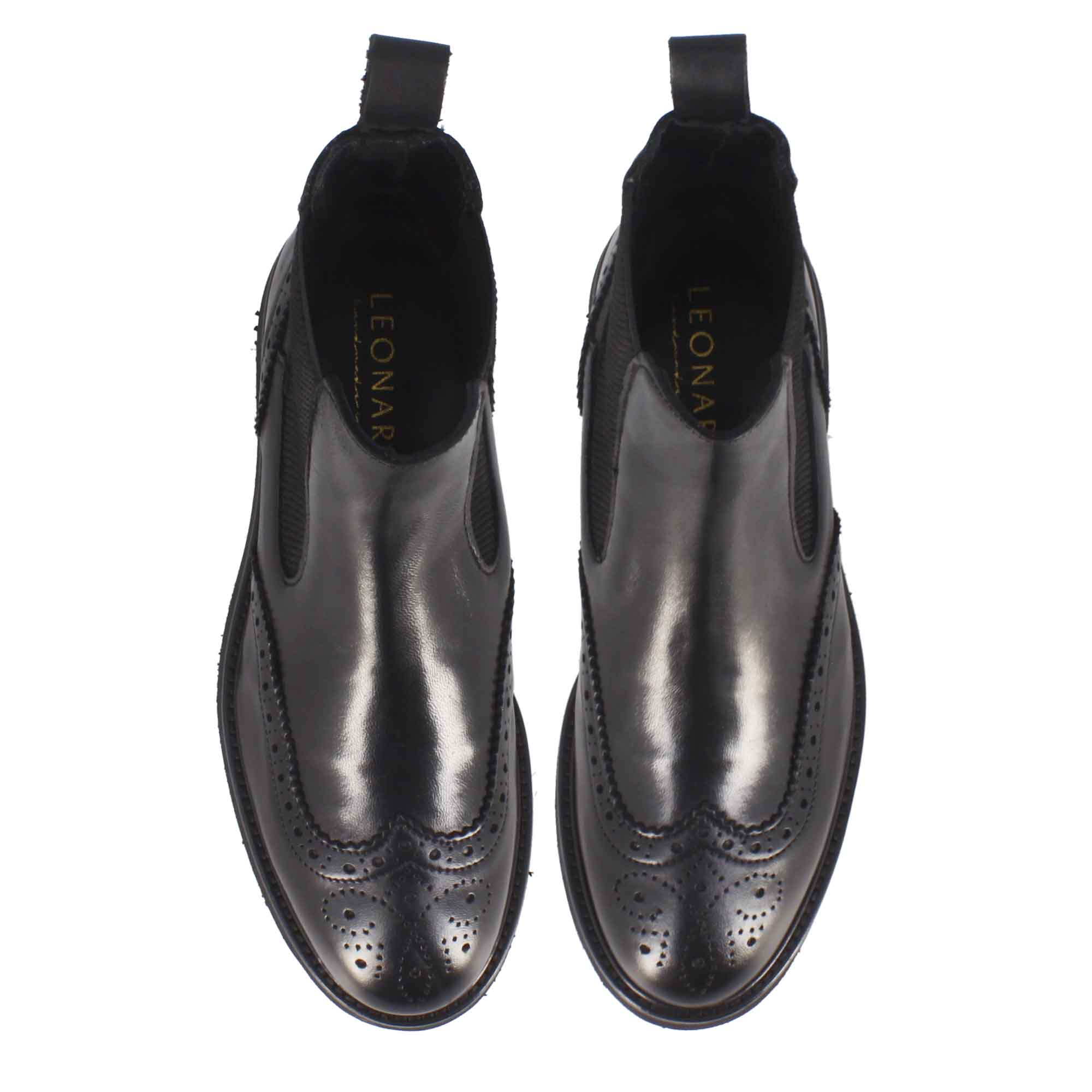Stivaletto Chelsea brogue da donna in vera pelle colore nero