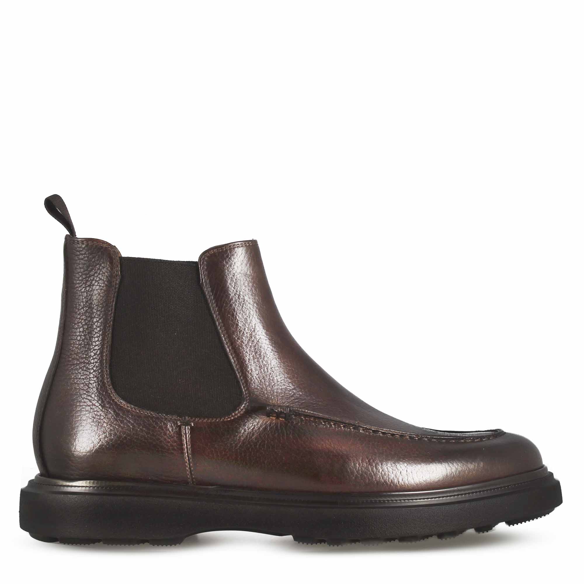 Men's Chelsea Boot in Dark Brown Hammered Leather and Rubber Sole