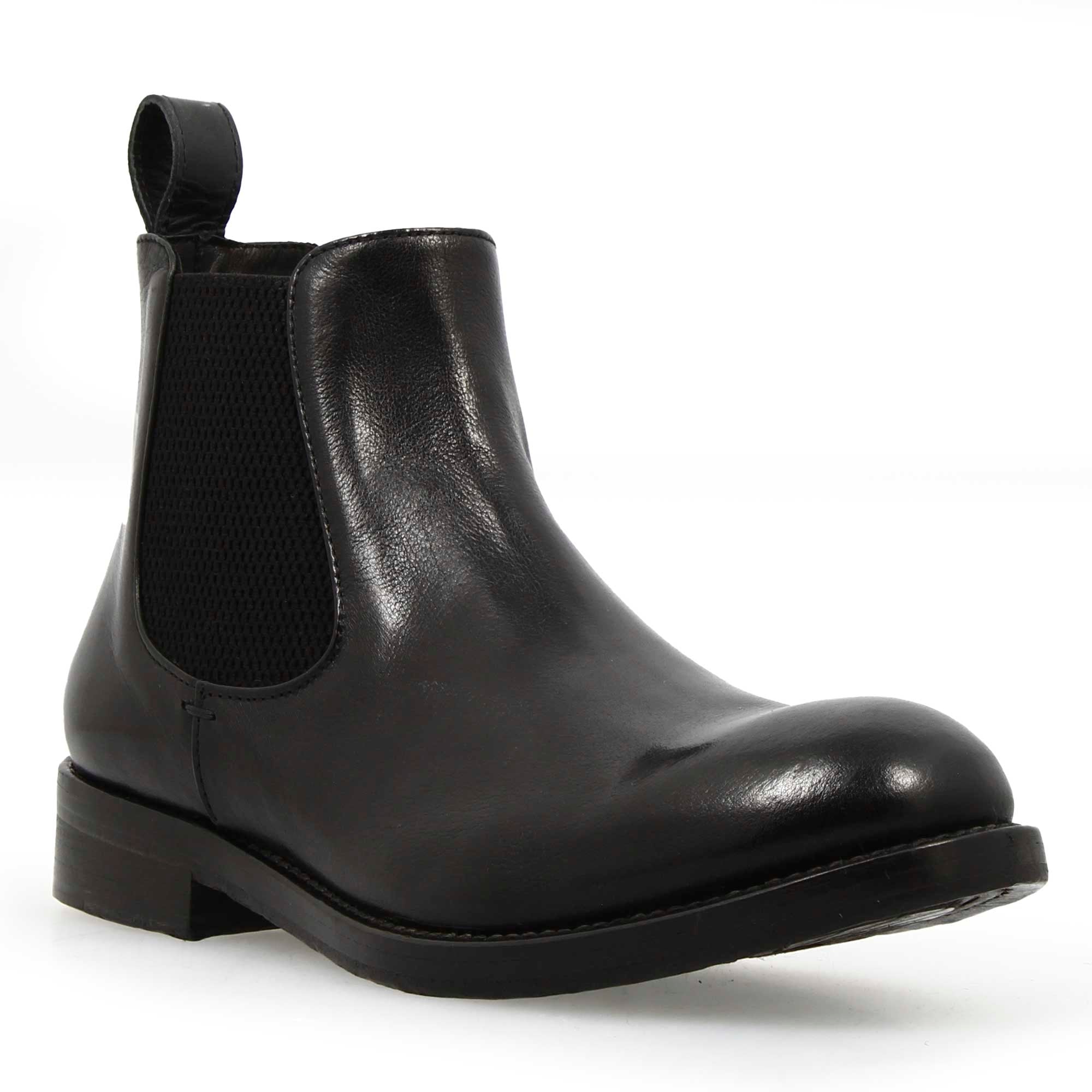 Men's Chelsea Diver boot in black washed leather
