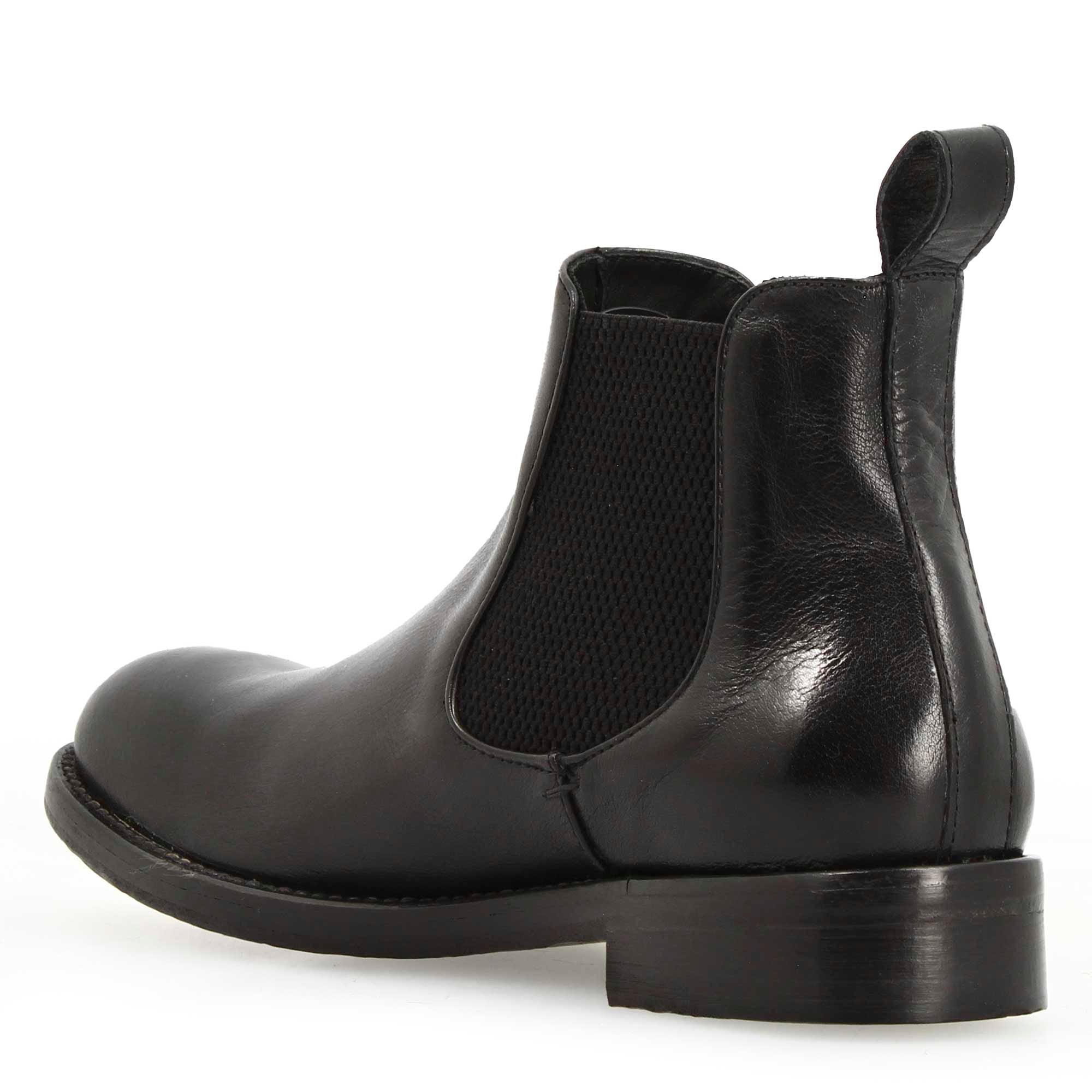 Men's Chelsea Diver boot in black washed leather