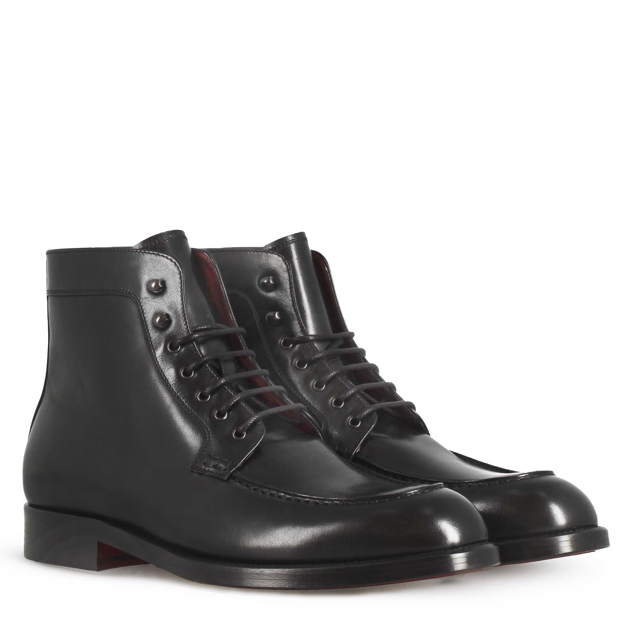 Bottine pour homme en cuir lisse noir
