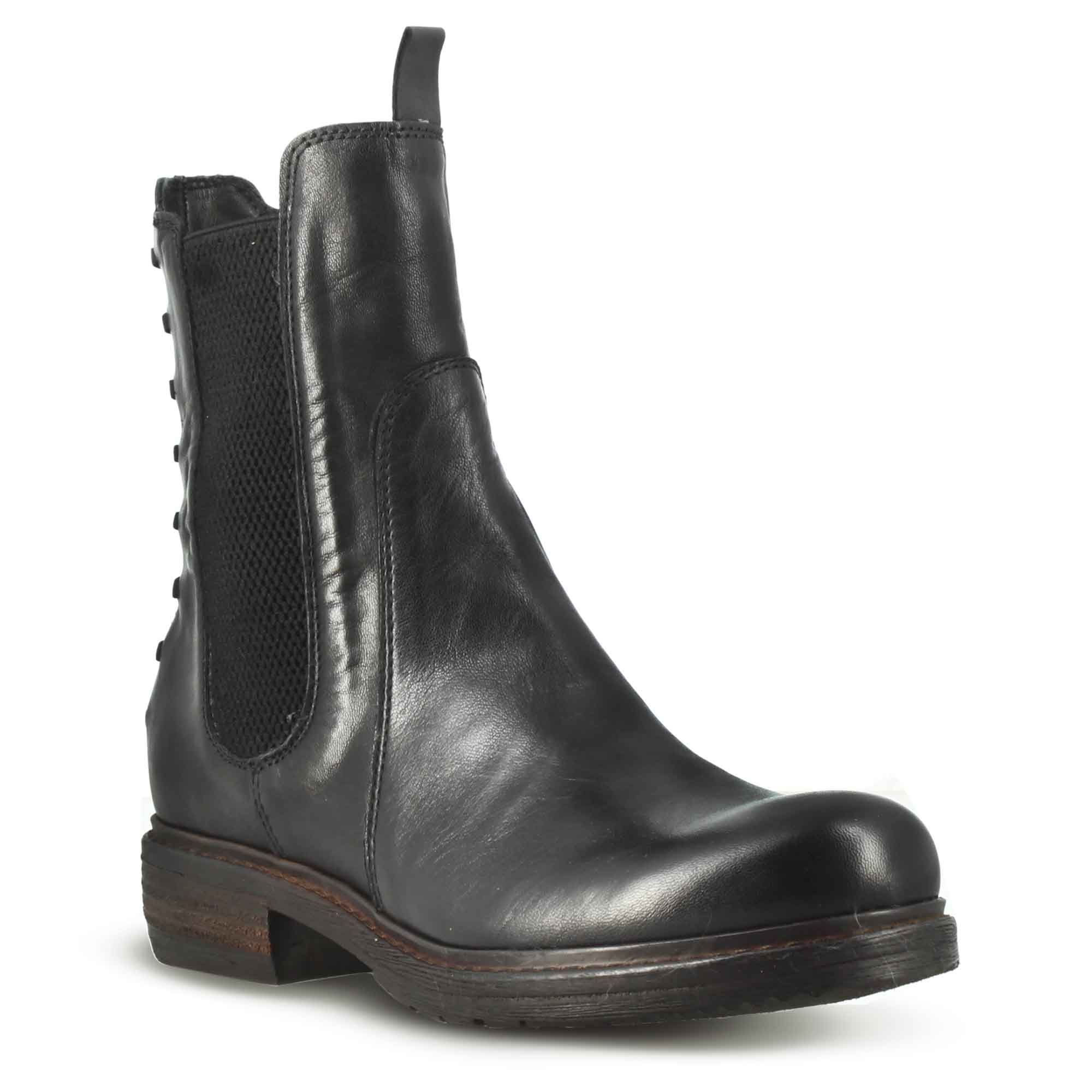 Stivaletto da donna in vera pelle colore nero effetto vintage